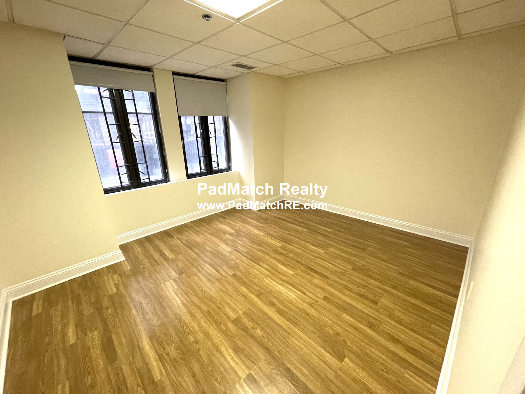 Photo 8 of 62 Boylston St. Unit L08