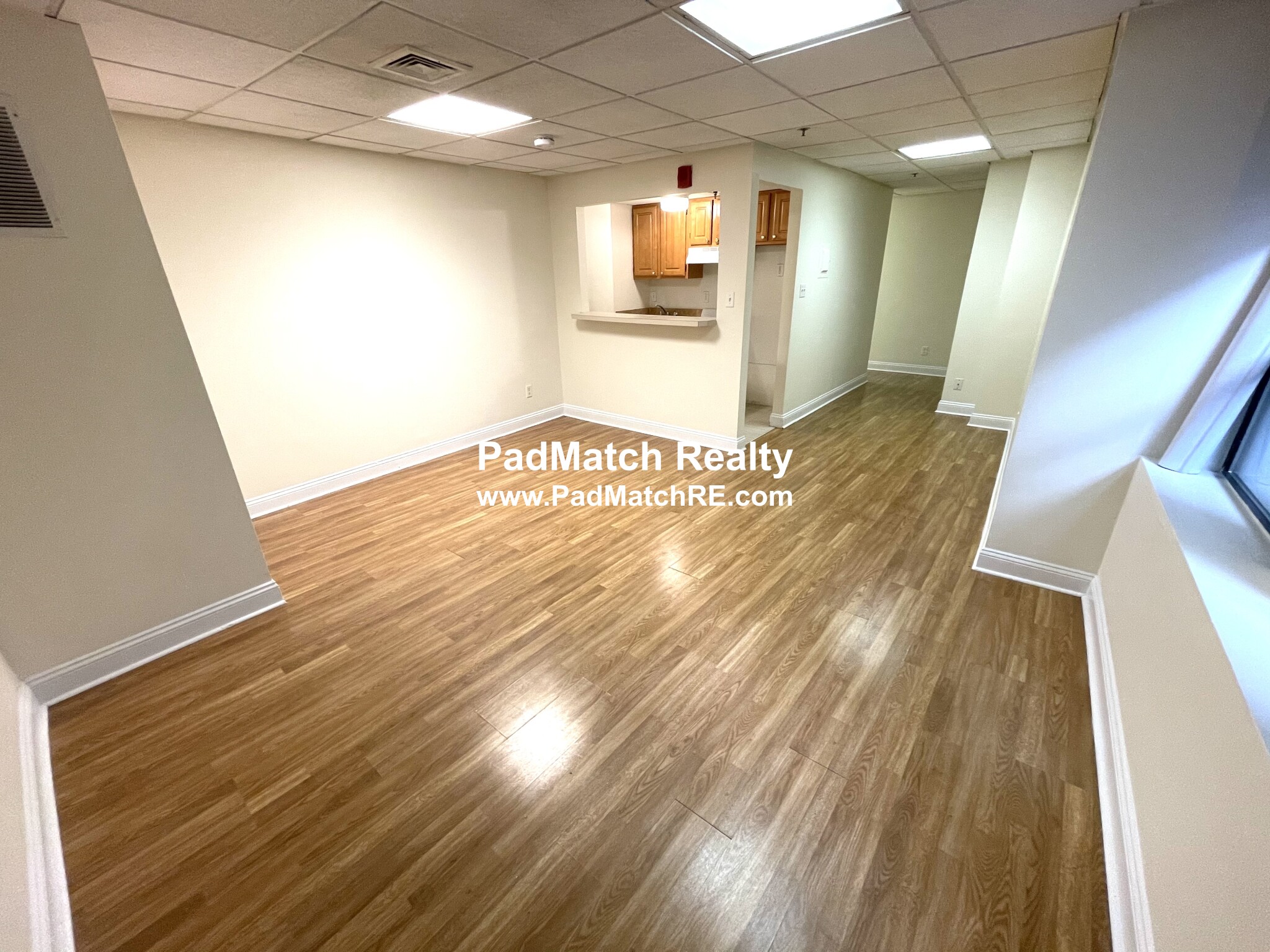 Photo 2 of 62 Boylston St. Unit L08