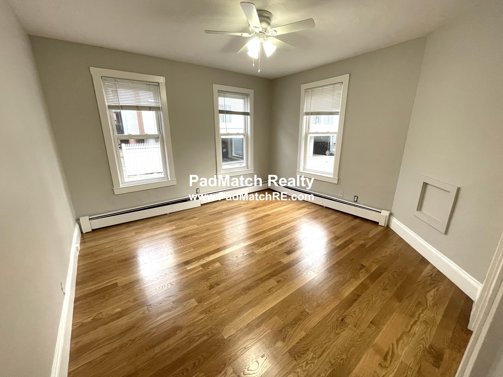 23 Elmer St, Central Square