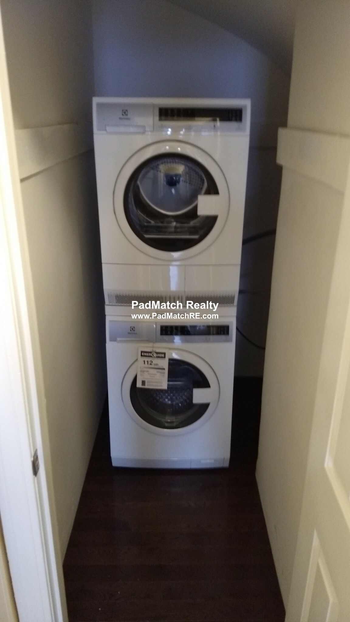 60 Woodlawn St, Jamaica Plain