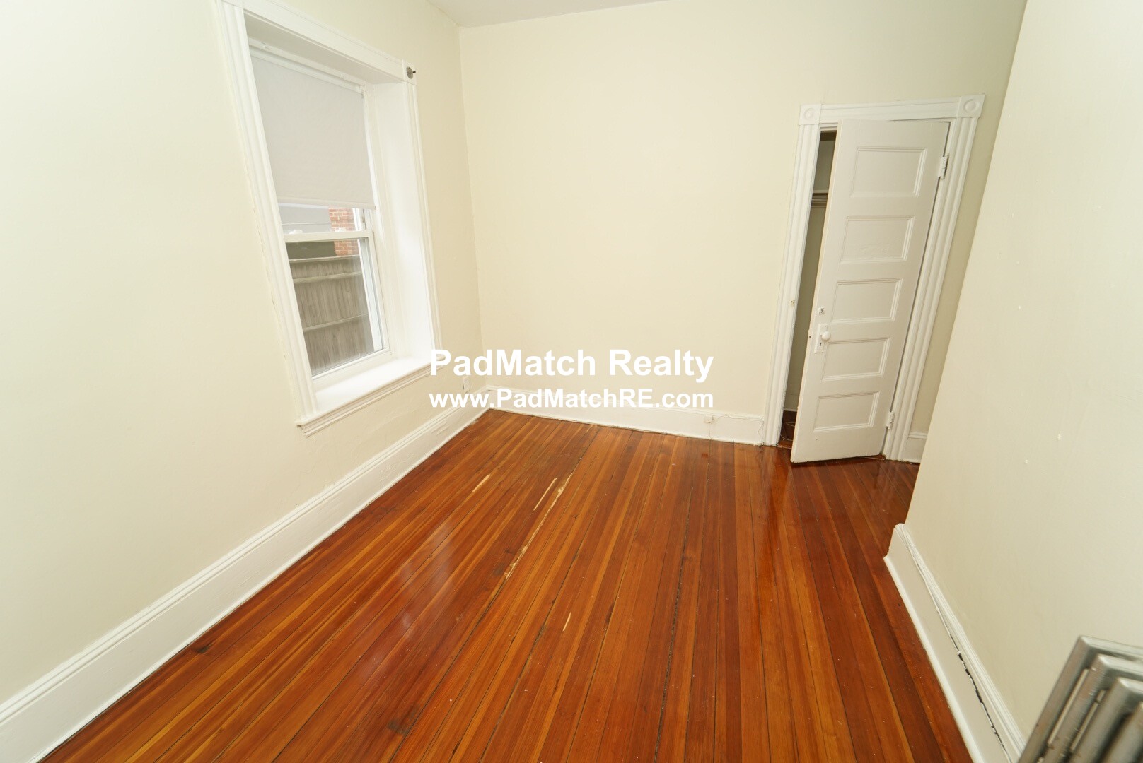 1595 Beacon St, Washington Square