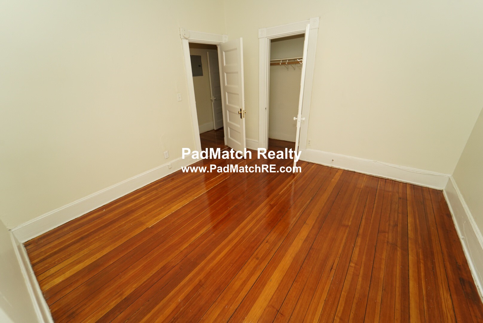 1595 Beacon St, Washington Square