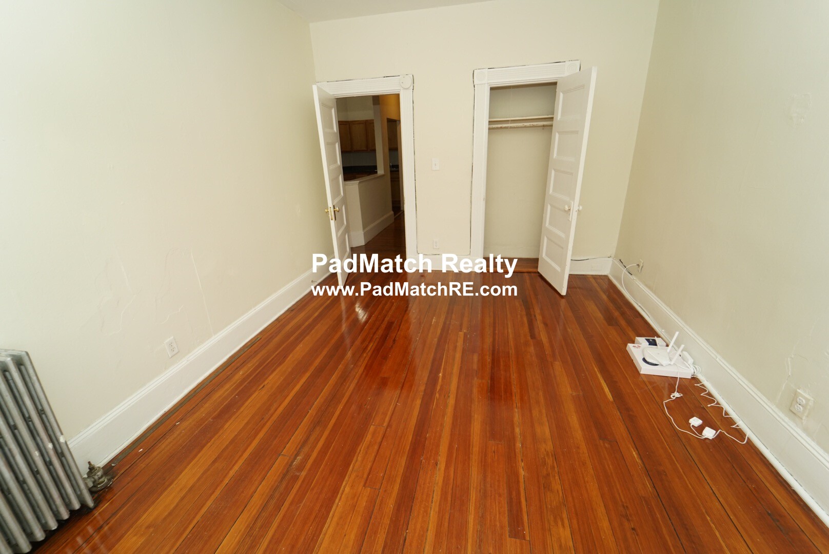 1595 Beacon St, Washington Square