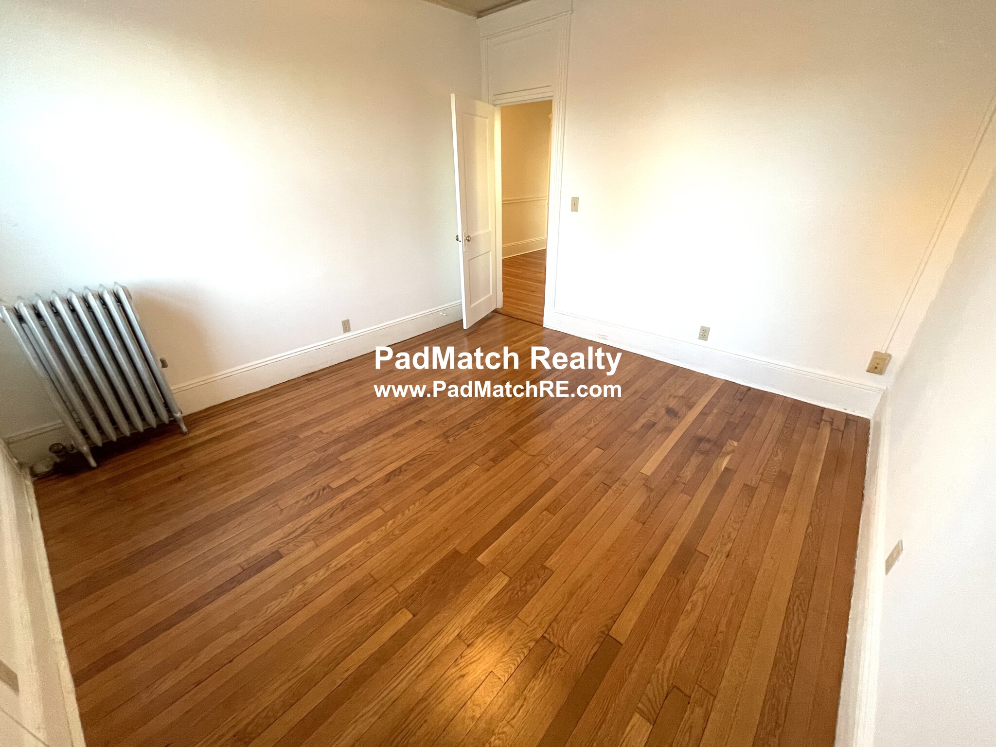 14 Palace Rd, Fenway