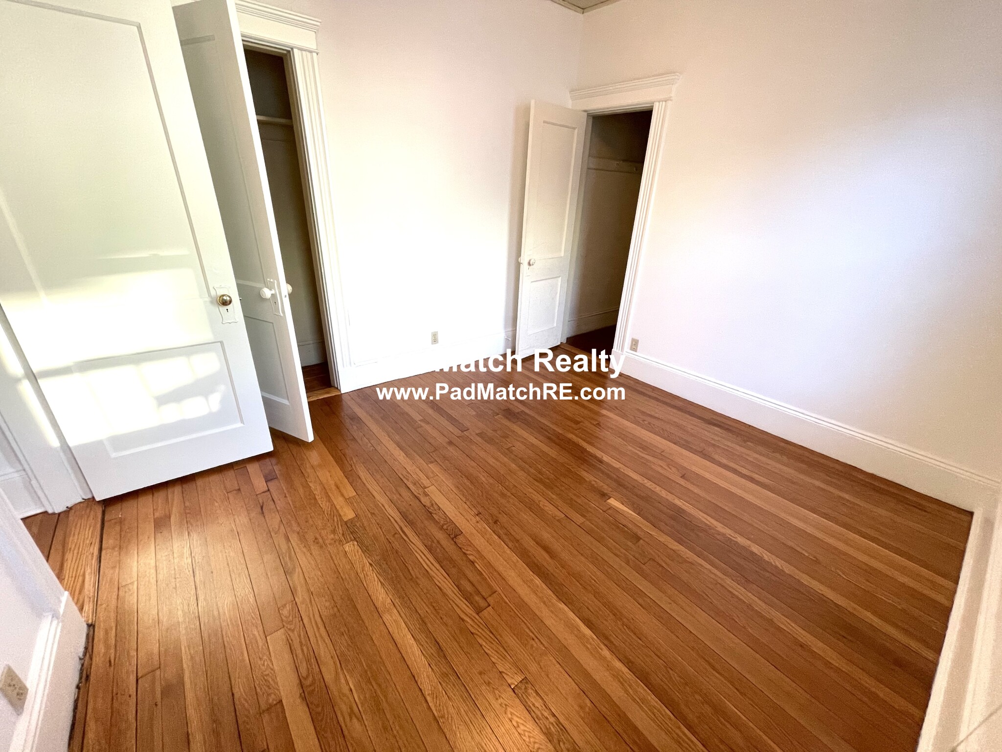 14 Palace Rd, Fenway