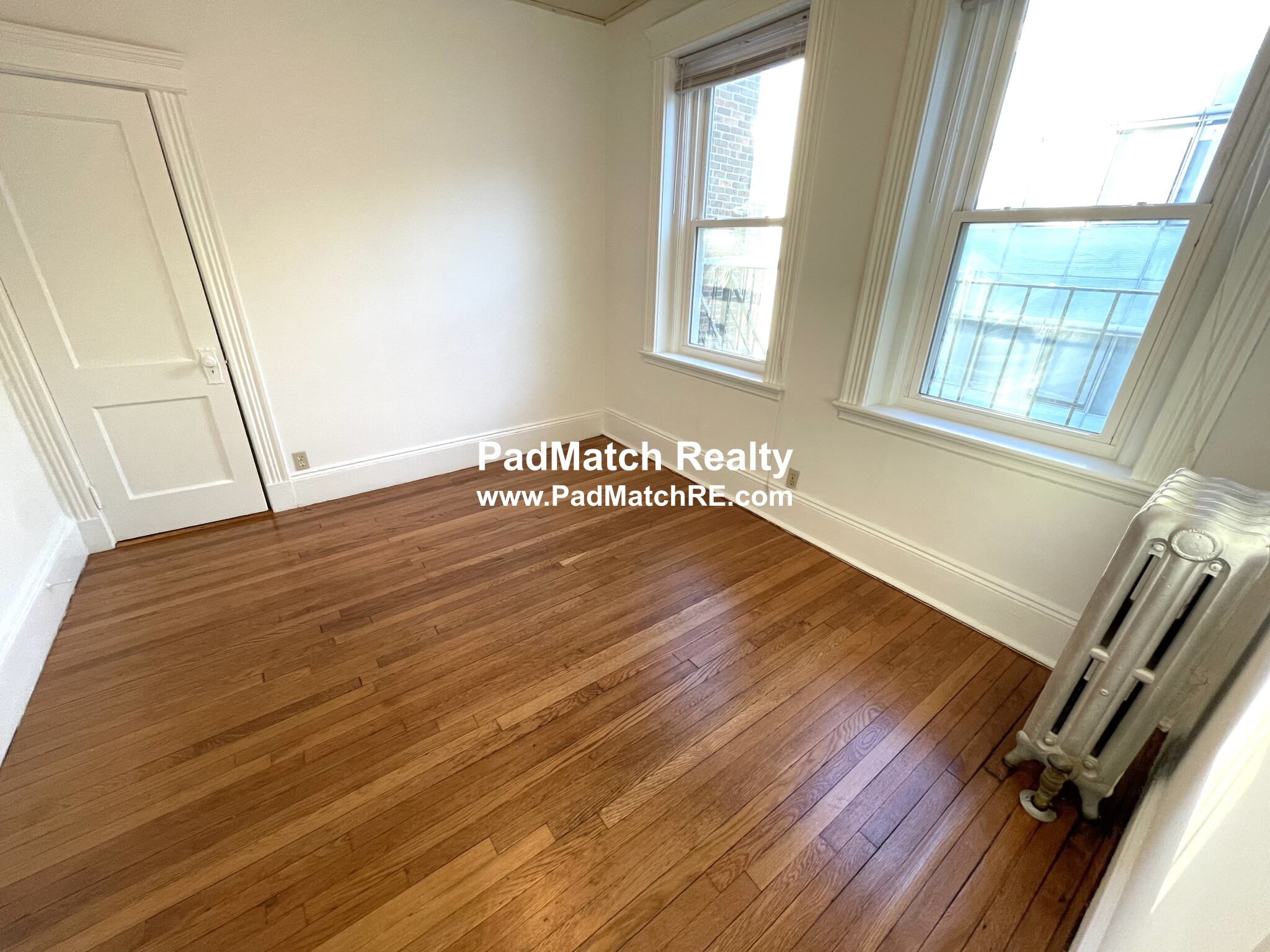 14 Palace Rd, Fenway