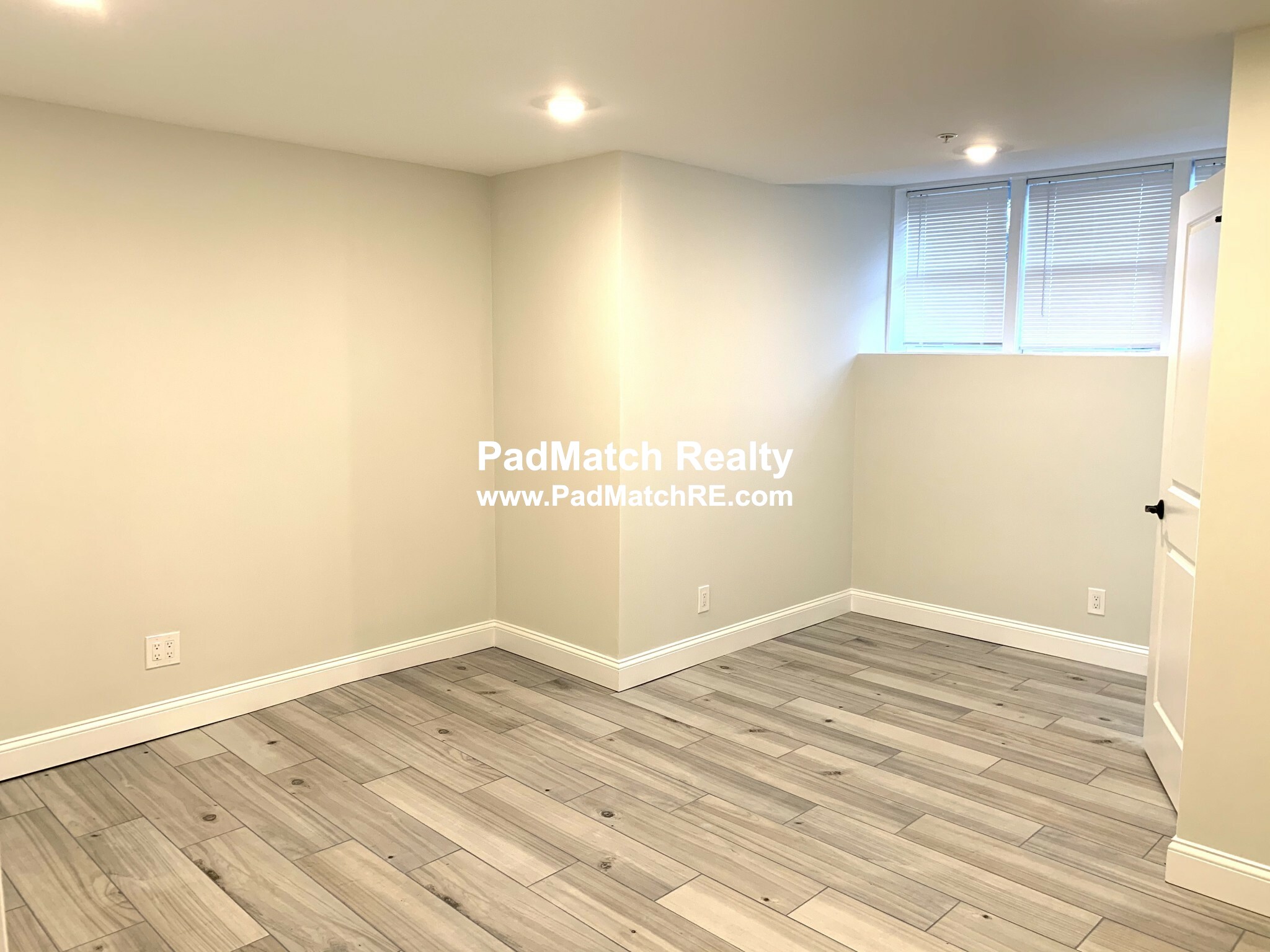 2017 Commonwealth Ave, Brighton