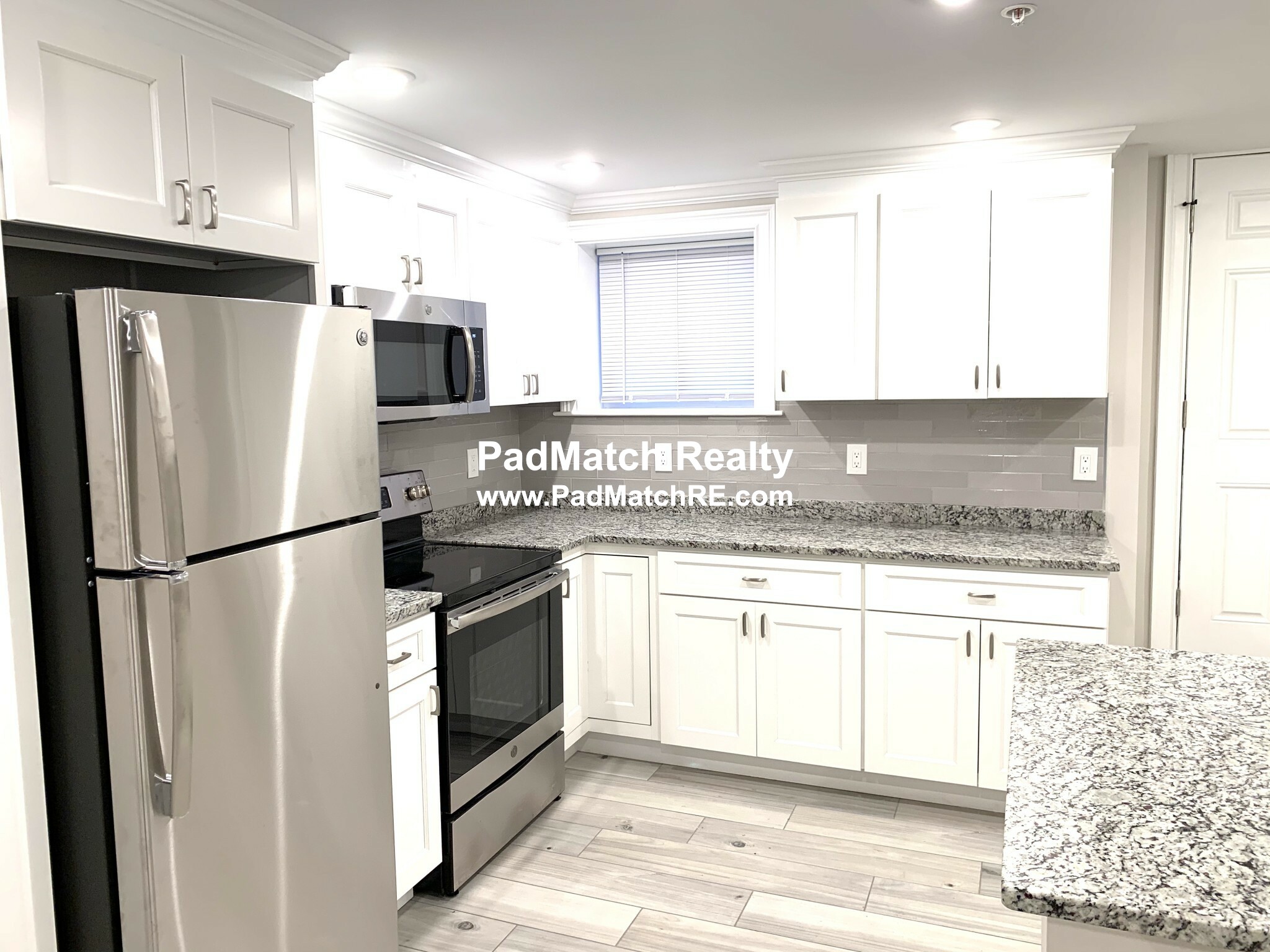 2017 Commonwealth Ave, Brighton