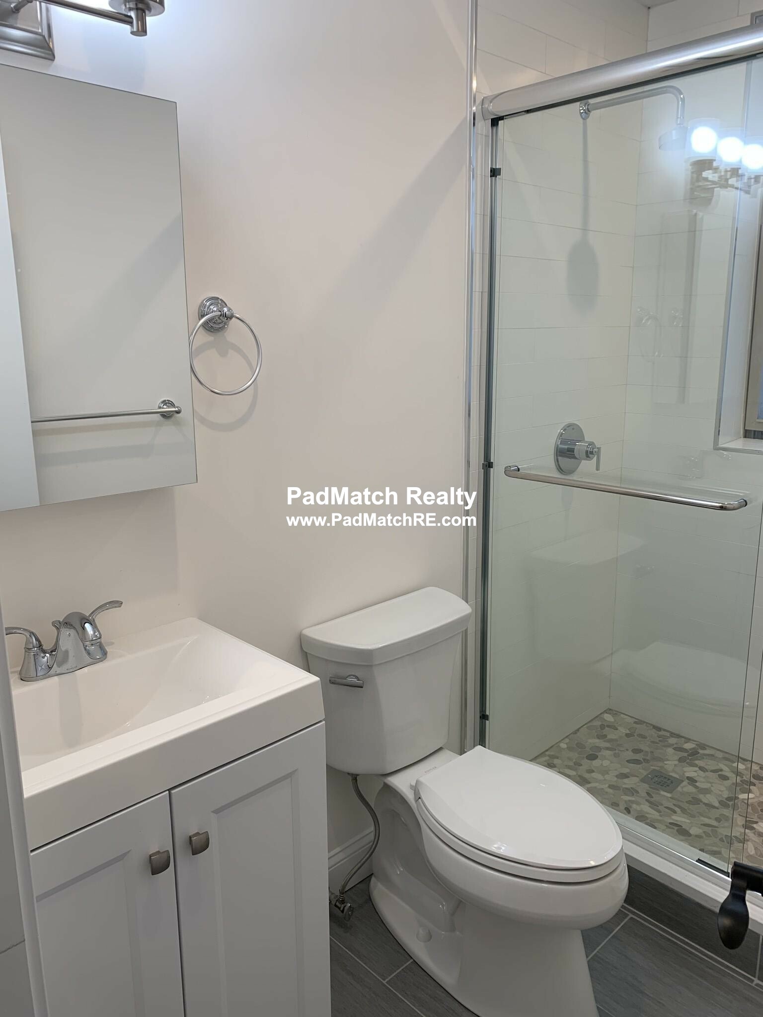 Photo 12 of 2017 Commonwealth Ave. Unit 4