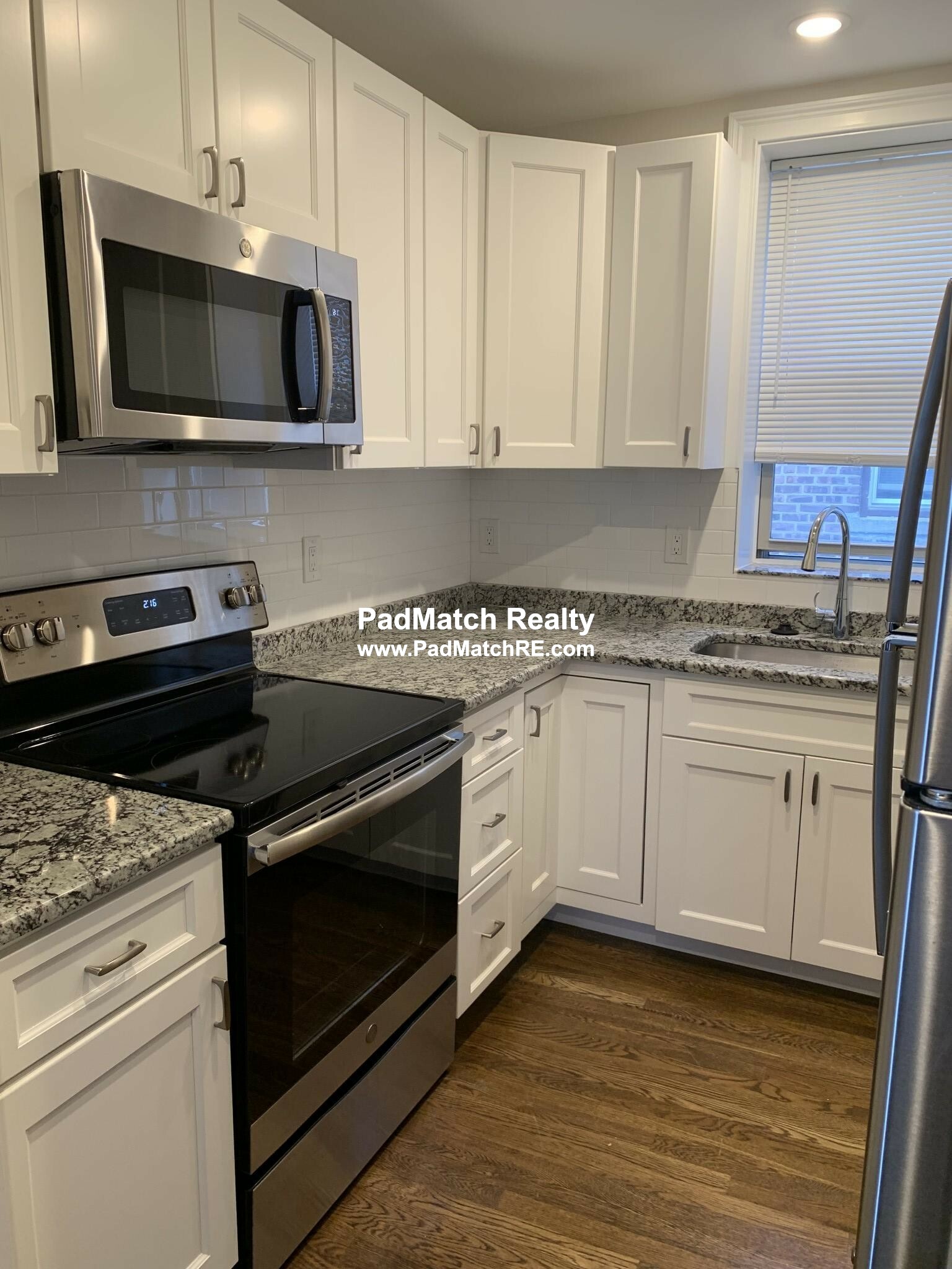 Photo 4 of 2017 Commonwealth Ave. Unit 4