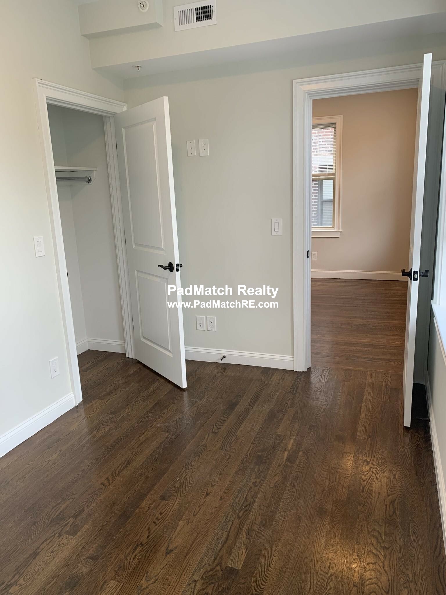 Photo 11 of 2017 Commonwealth Ave. Unit 4