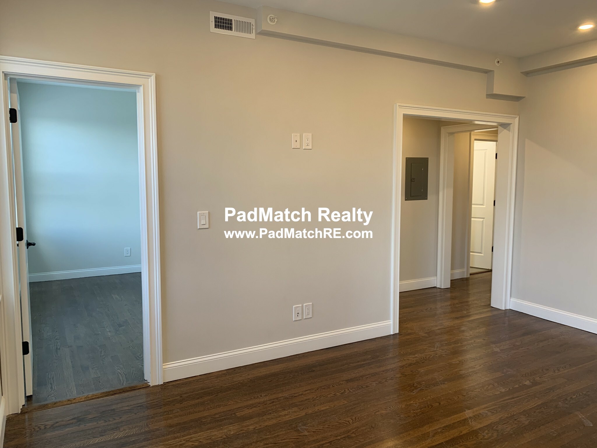 Photo 2 of 2017 Commonwealth Ave. Unit 4