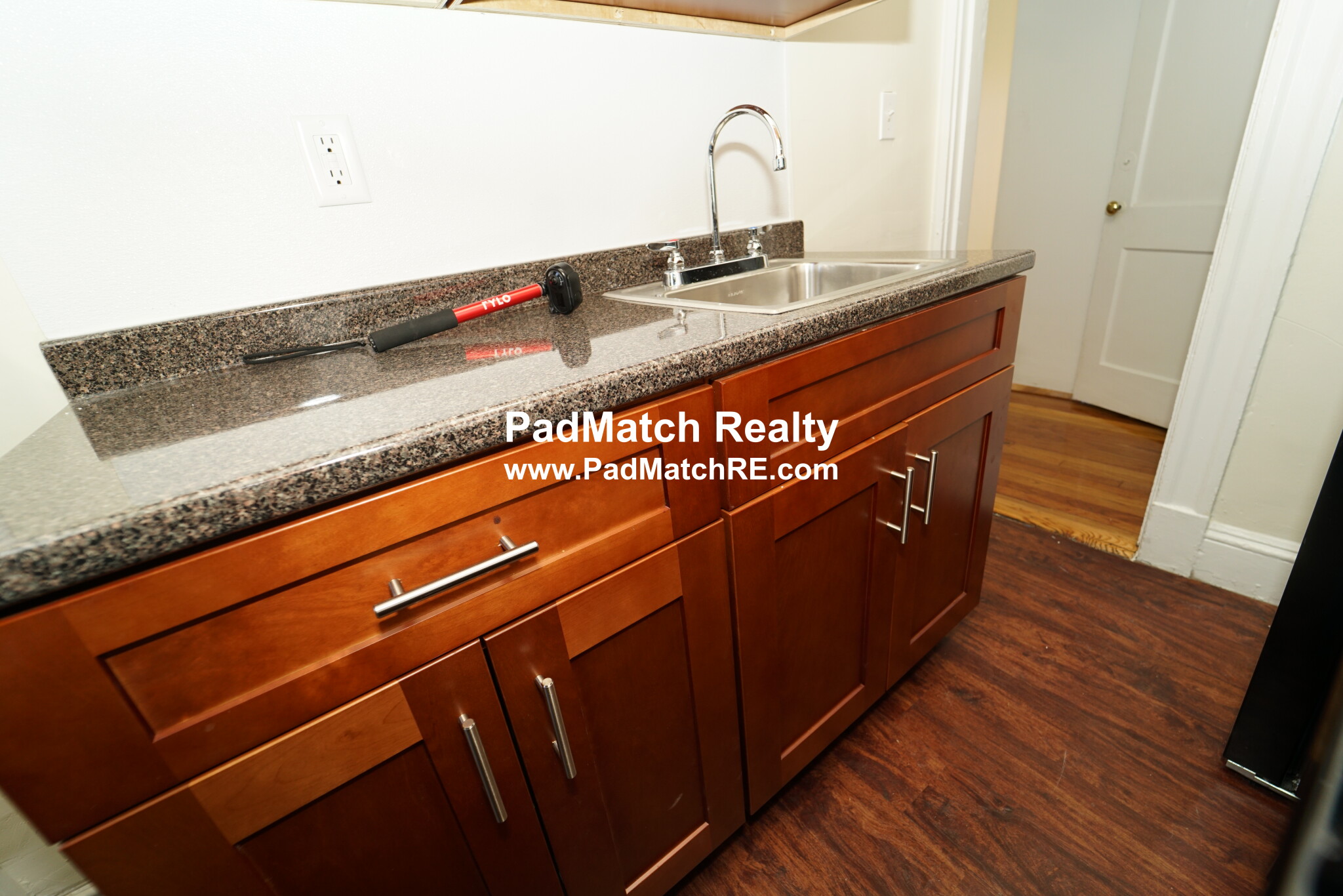 1175 Boylston St, Fenway