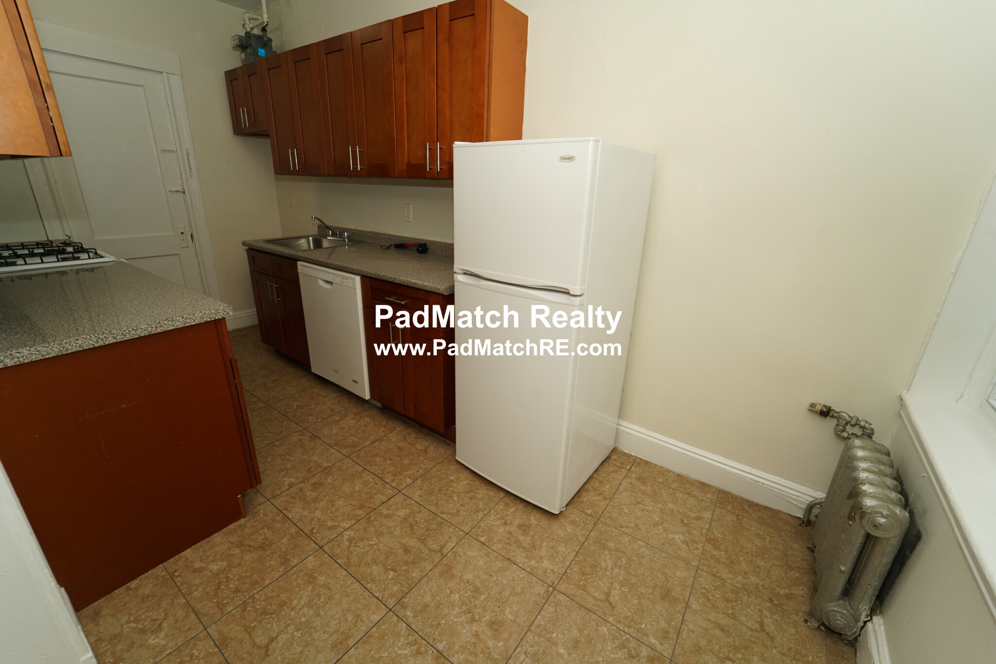 1171 Boylston St, Fenway