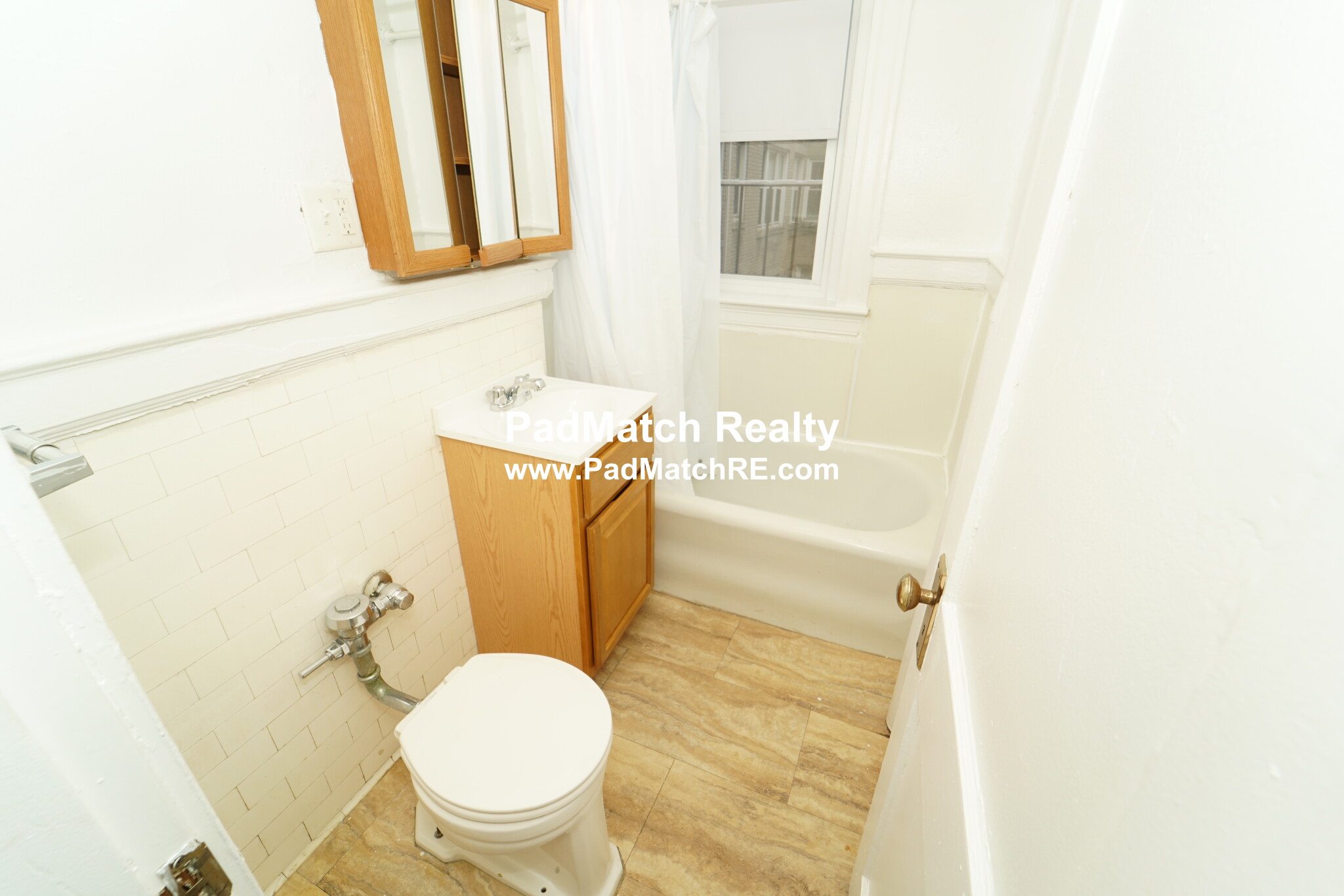 1171 Boylston St, Fenway