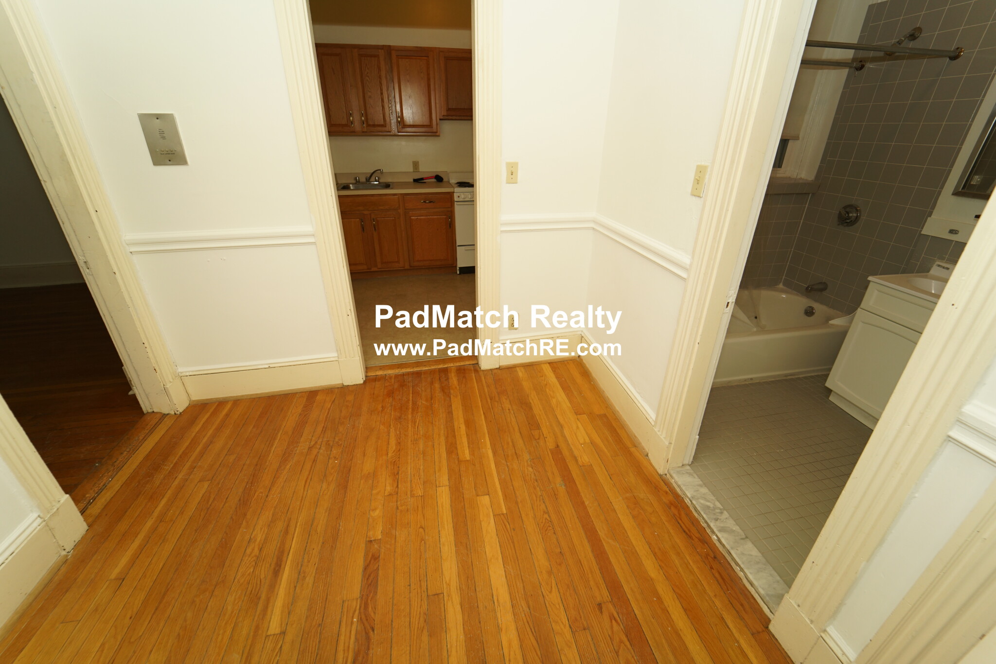 14 Palace Rd, Fenway