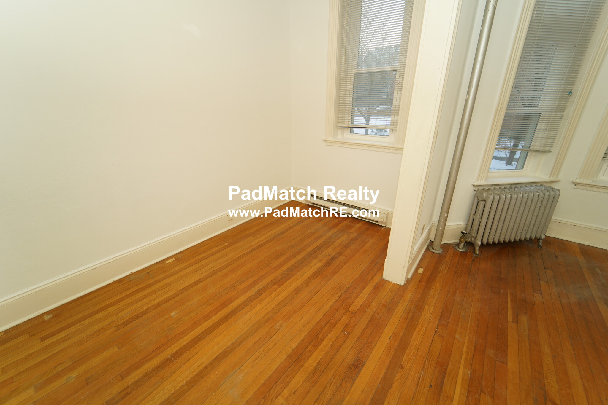 14 Palace Rd, Fenway