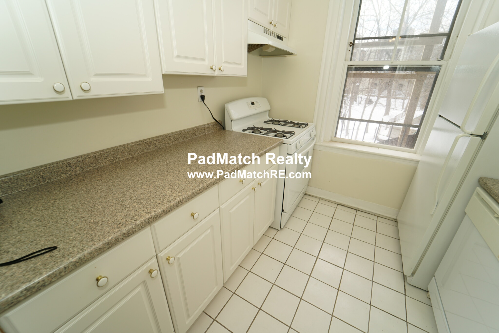 1 bed, 1 bath apartment for rent at 10 Lothian Rd Unit 9, Brighton — photo 6 of 18