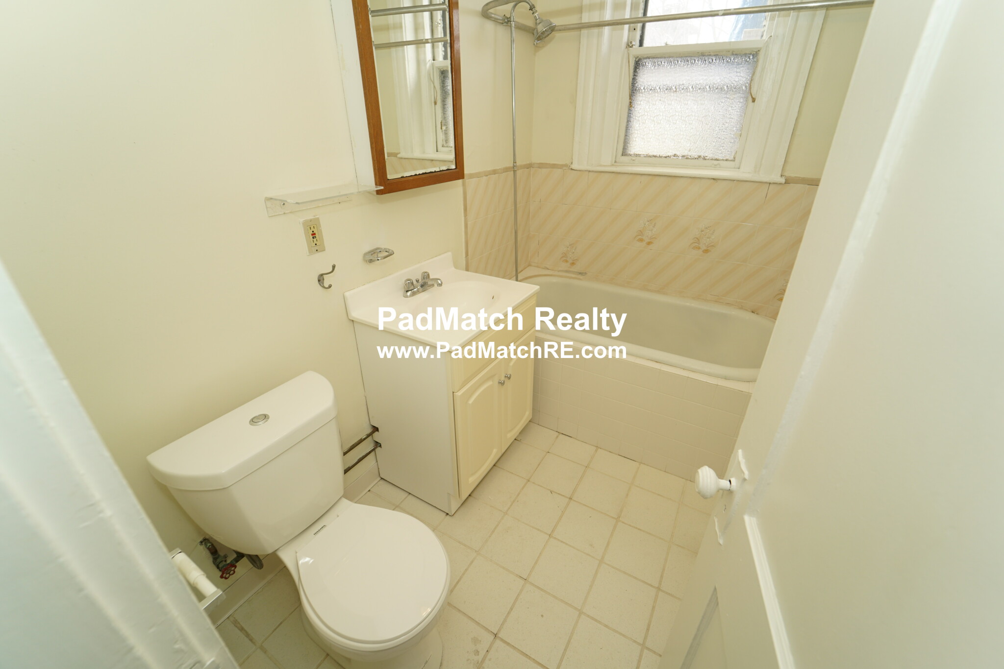 1 bed, 1 bath apartment for rent at 10 Lothian Rd Unit 9, Brighton — photo 8 of 18