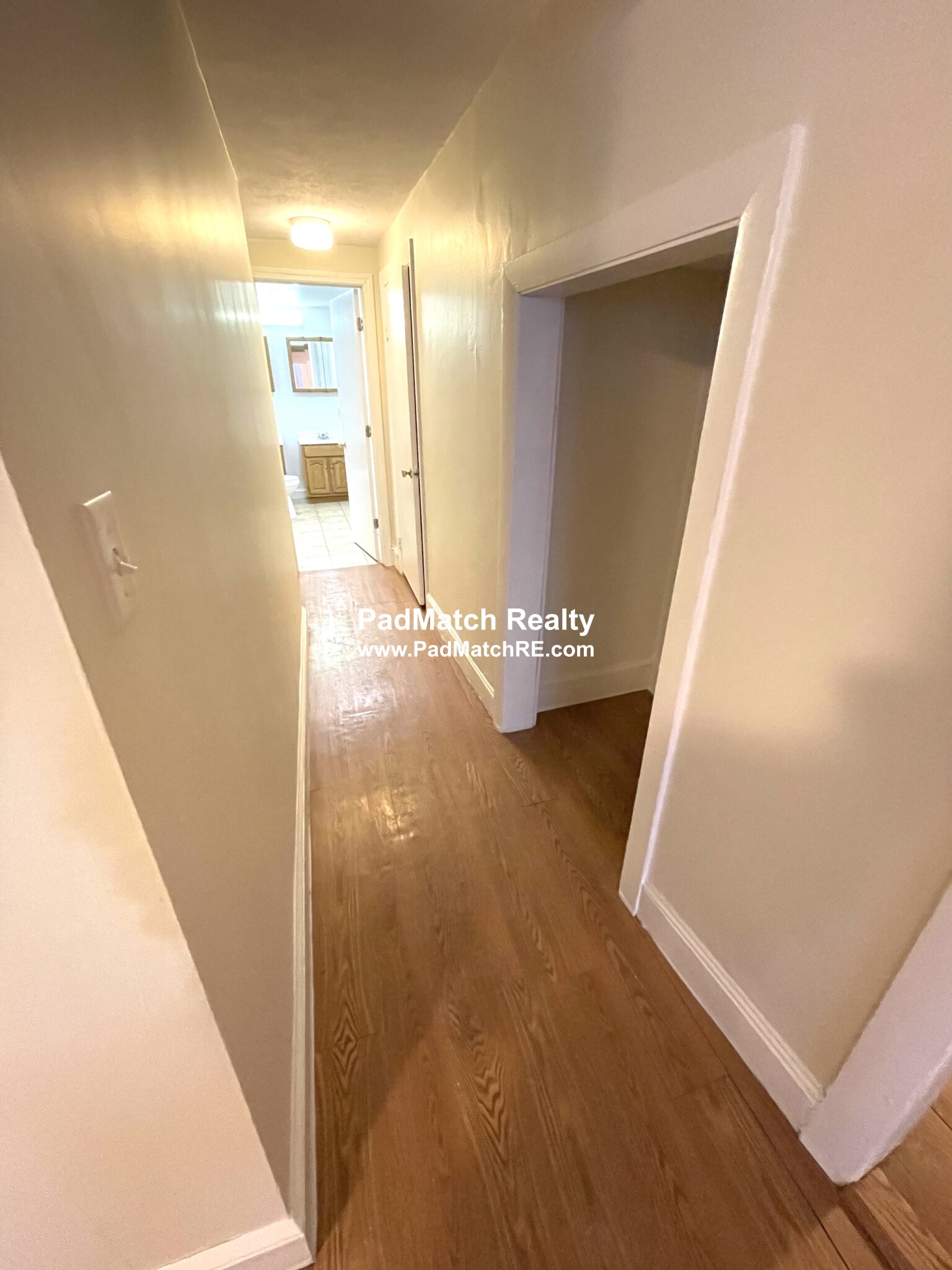 33 Lancaster Ter, Washington Square