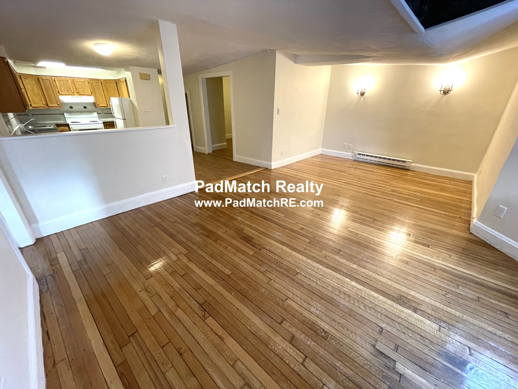 33 Lancaster Ter, Washington Square