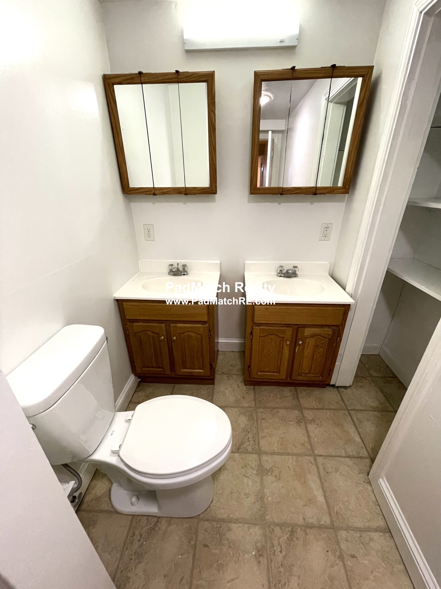 33 Lancaster Ter, Washington Square