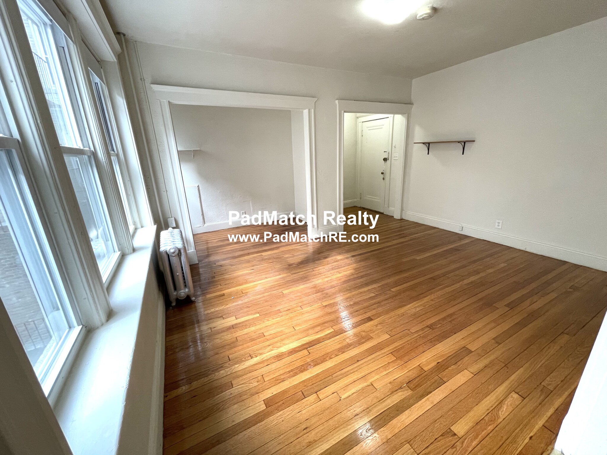 1171 Boylston St, Fenway