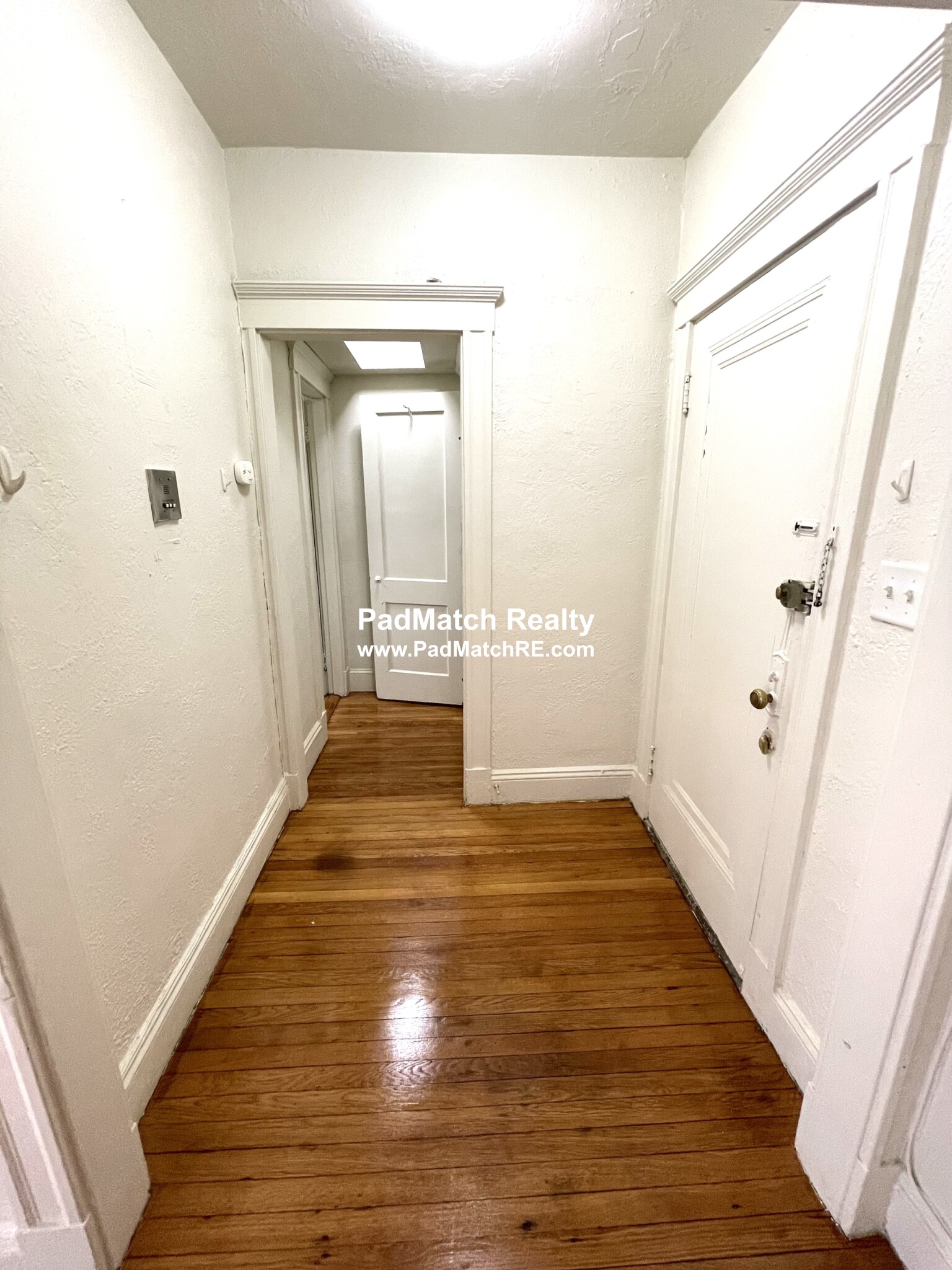 1171 Boylston St, Fenway