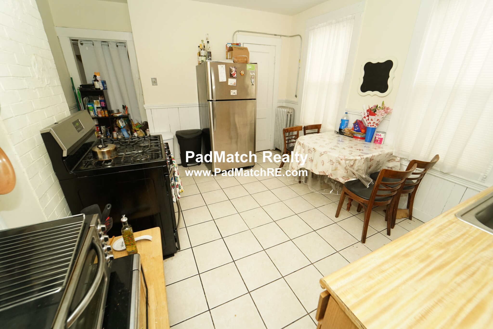 4 bed, 2 bath apartment for rent at 35 Chester St Unit 2, Allston — photo 14 of 28