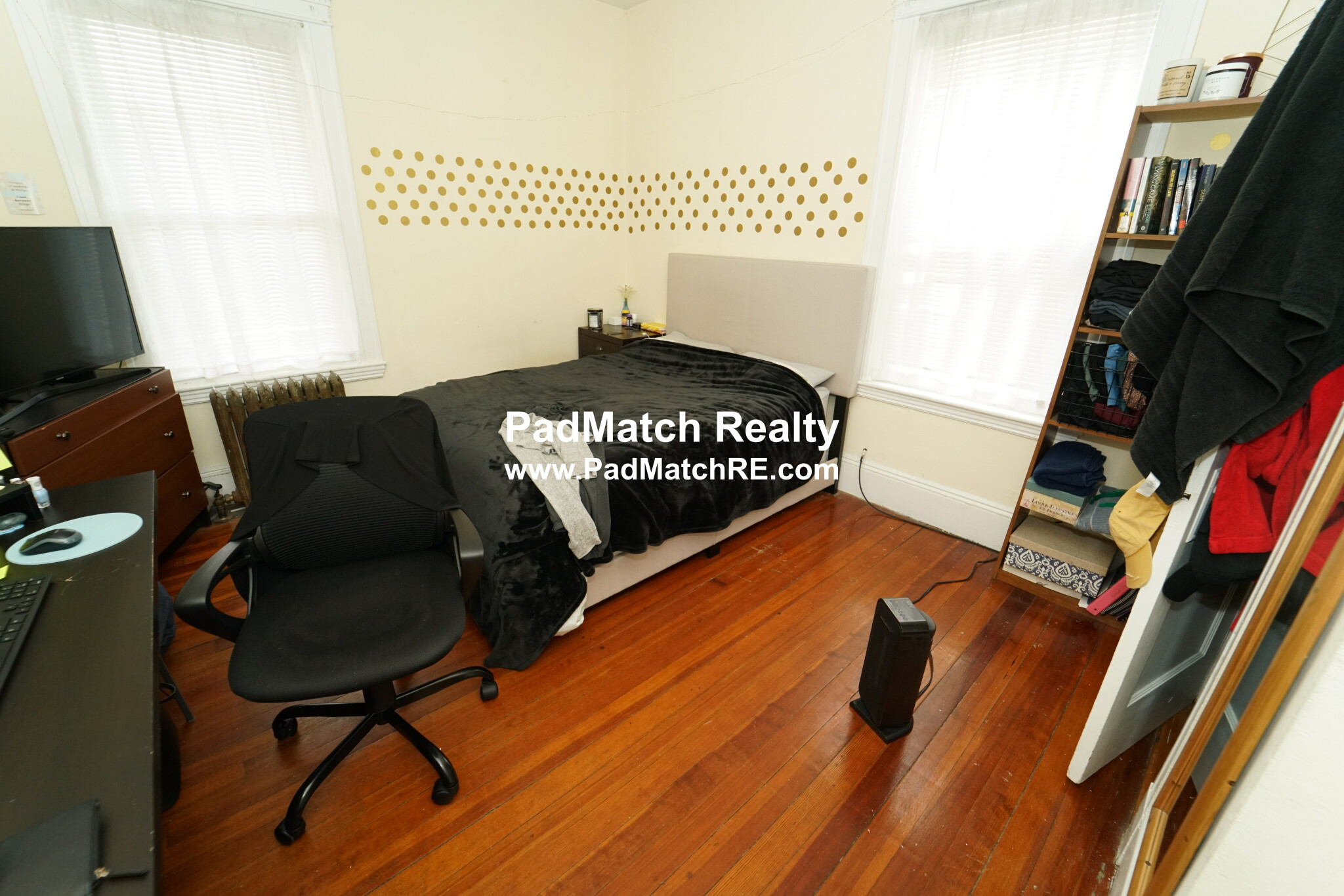 4 bed, 2 bath apartment for rent at 35 Chester St Unit 2, Allston — photo 17 of 28