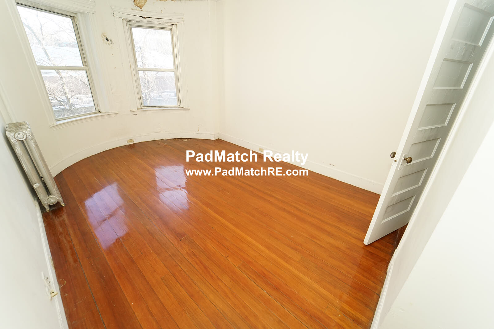 1905 Beacon St, Washington Square