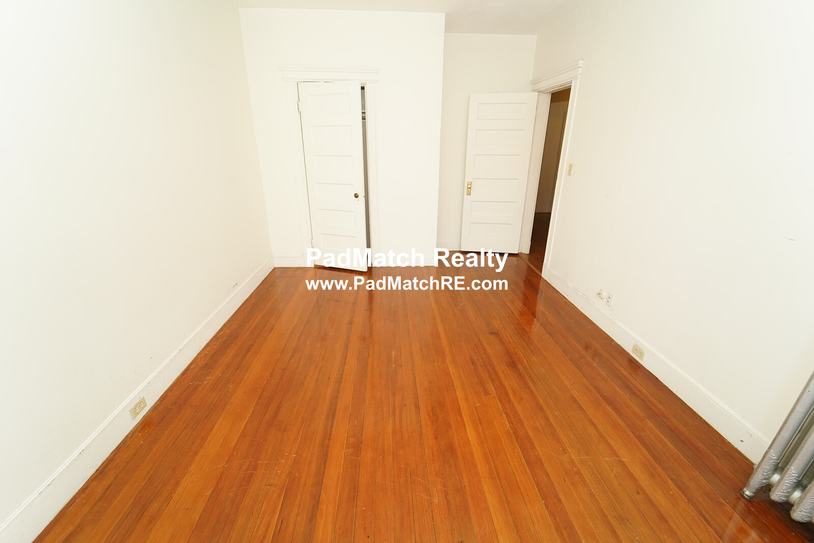 1905 Beacon St, Washington Square