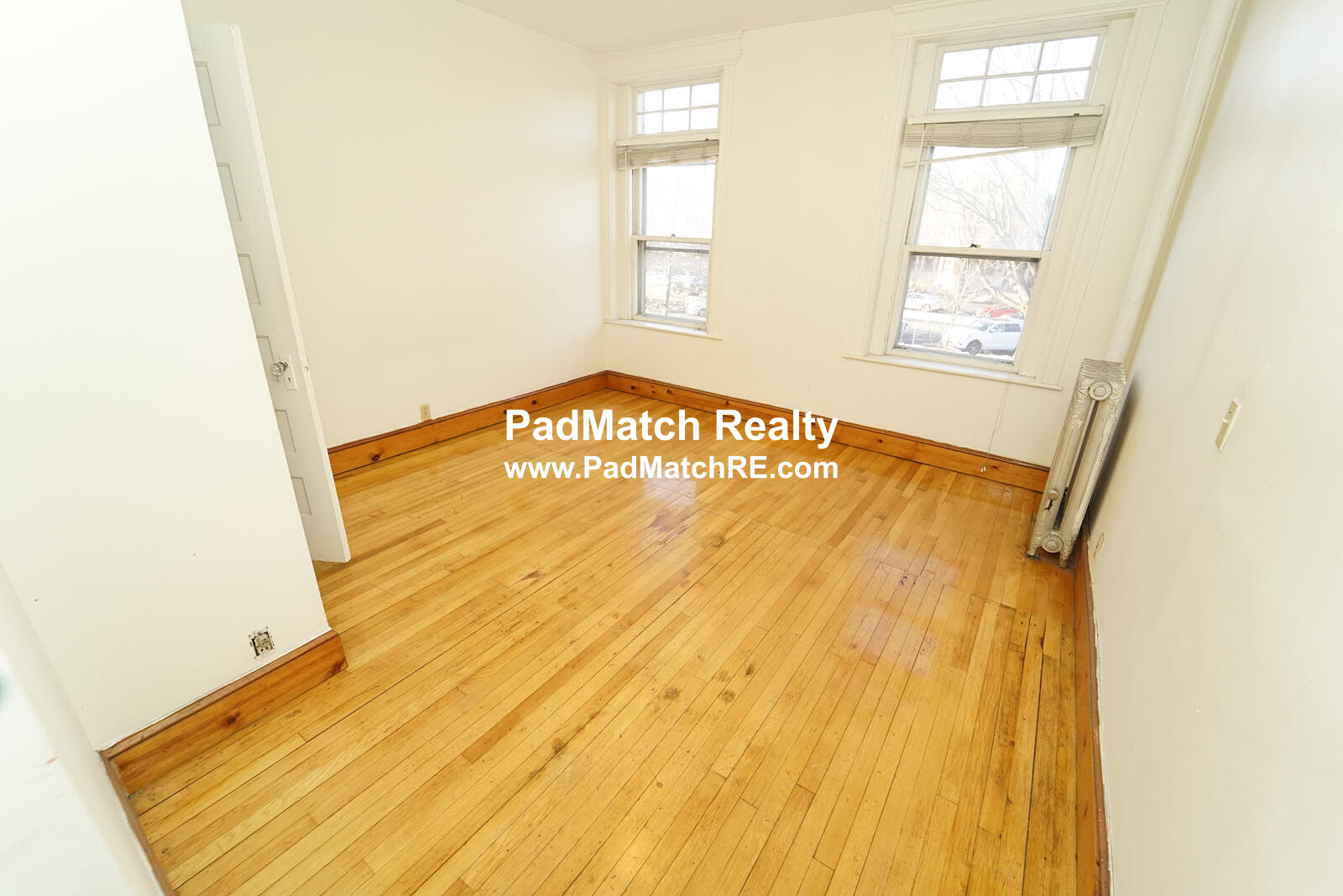 1905 Beacon St, Washington Square