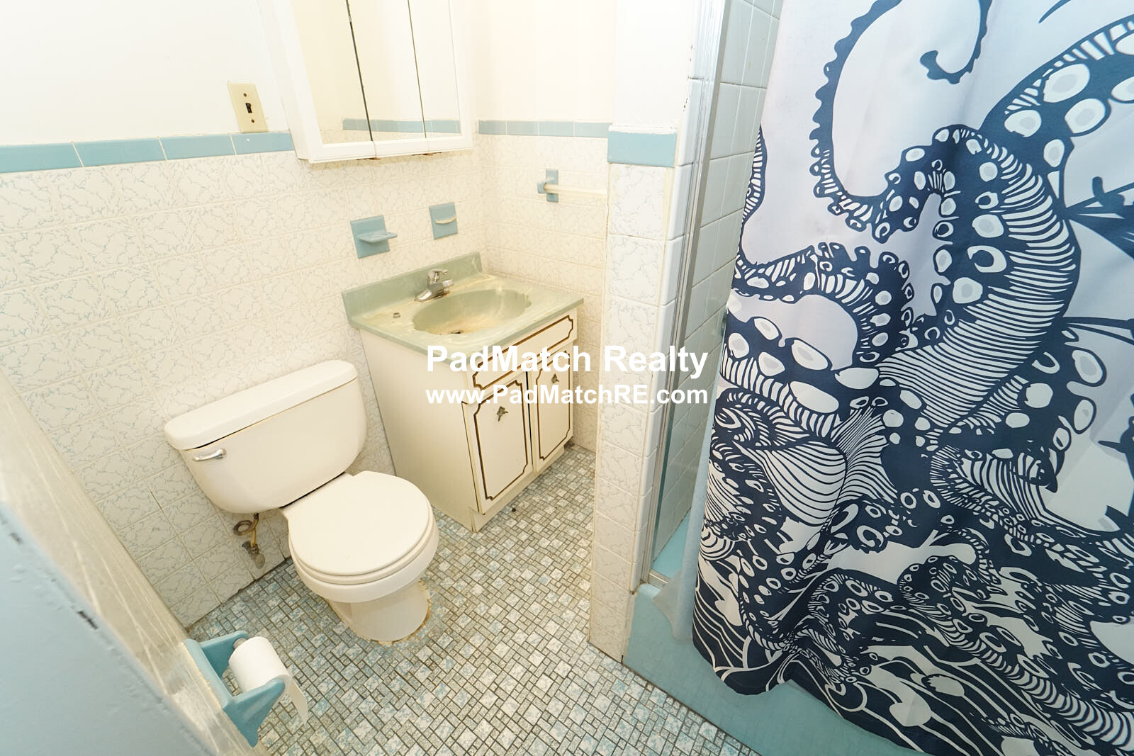 1905 Beacon St, Washington Square