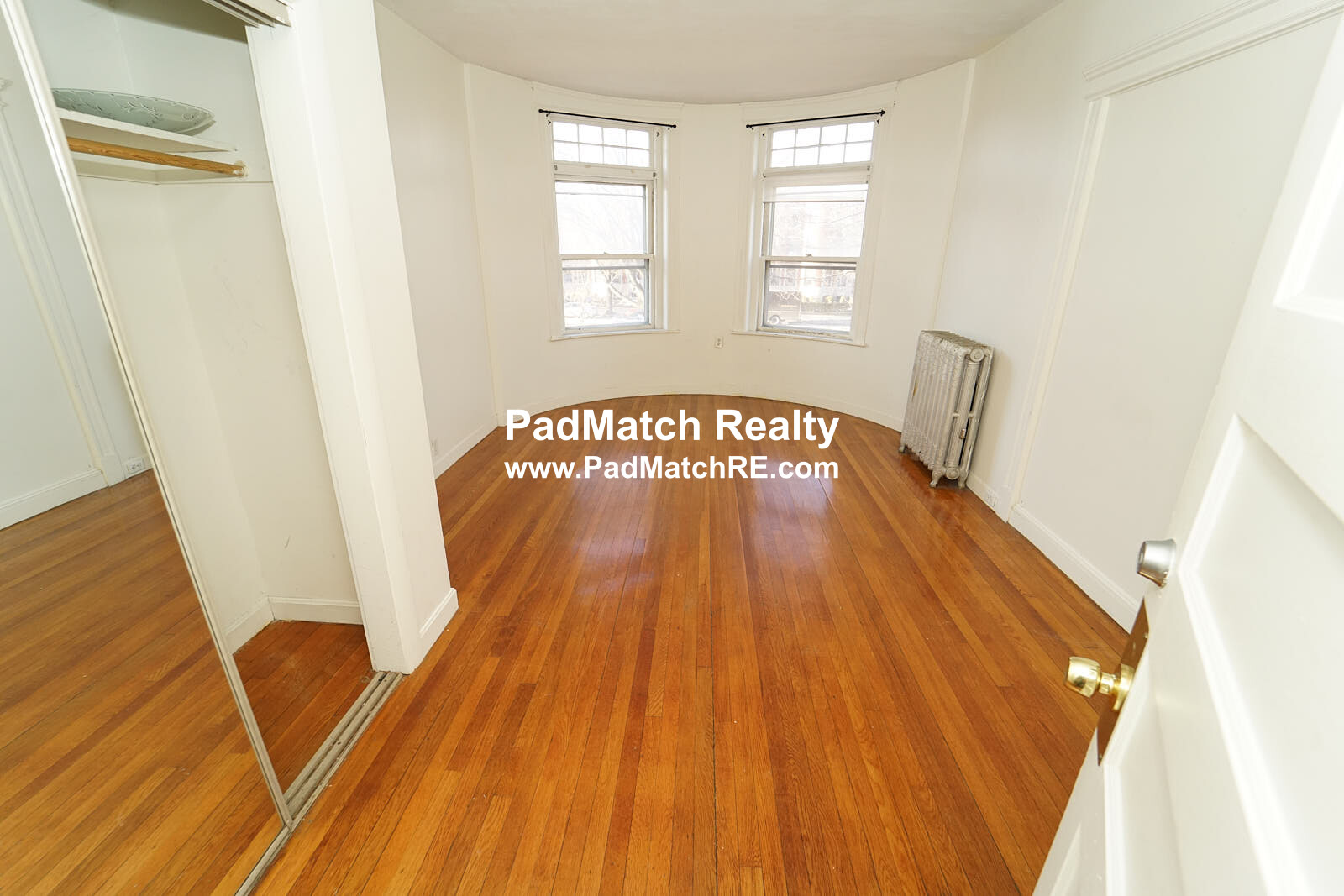 1905 Beacon St, Washington Square