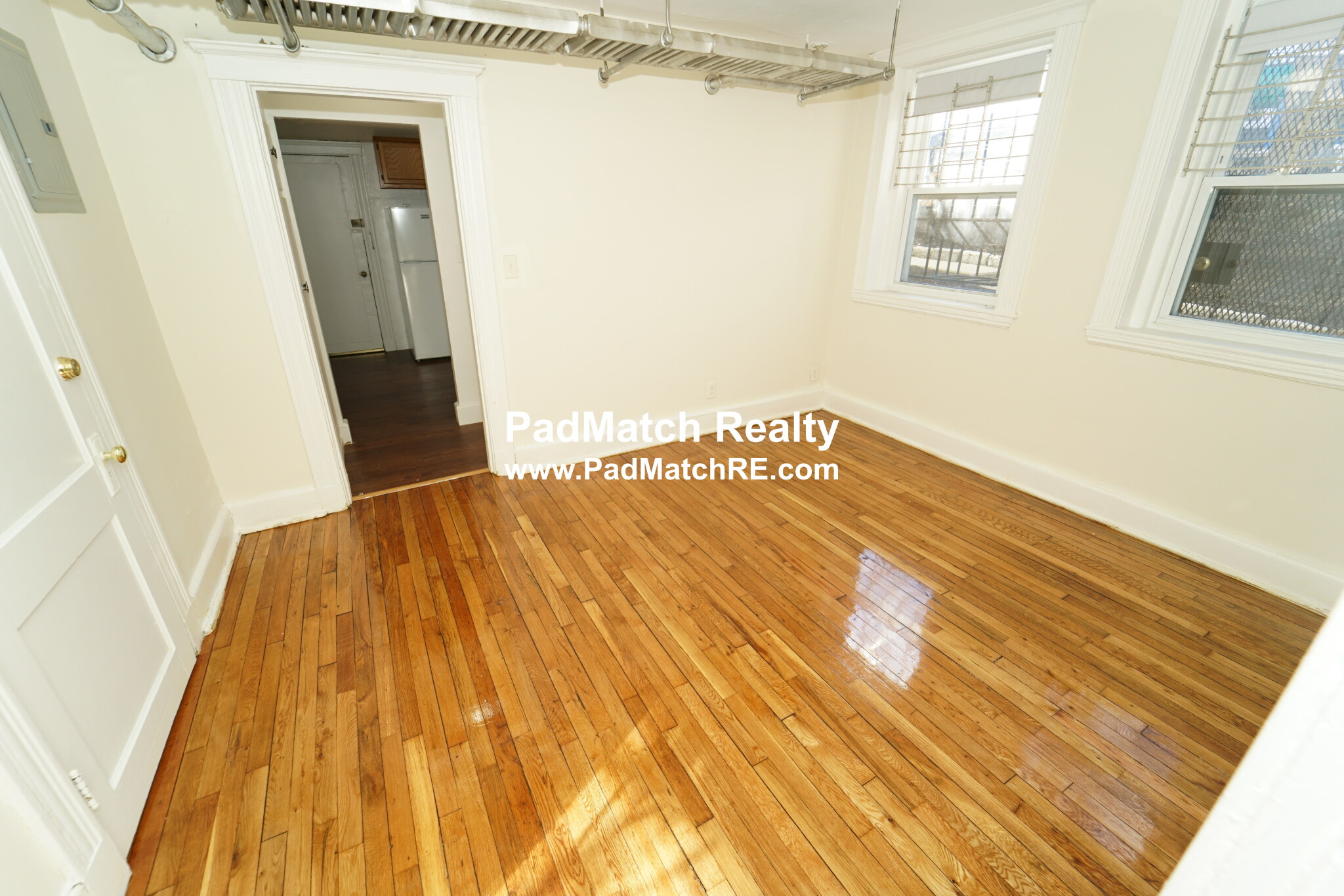 9 Egremont Rd, Allston