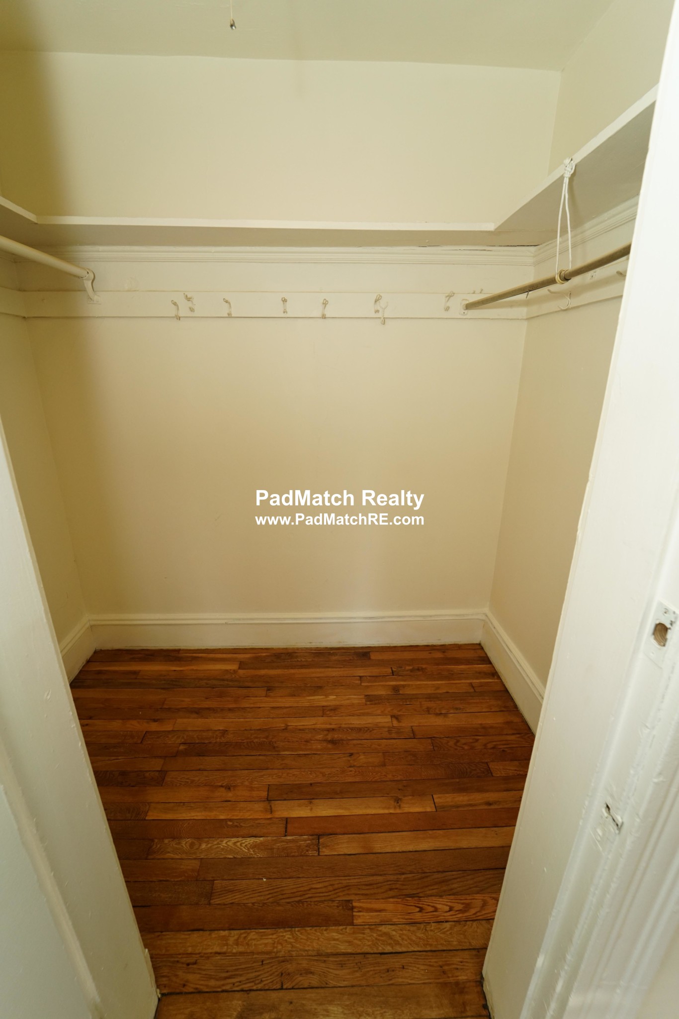 9 Egremont Rd, Allston