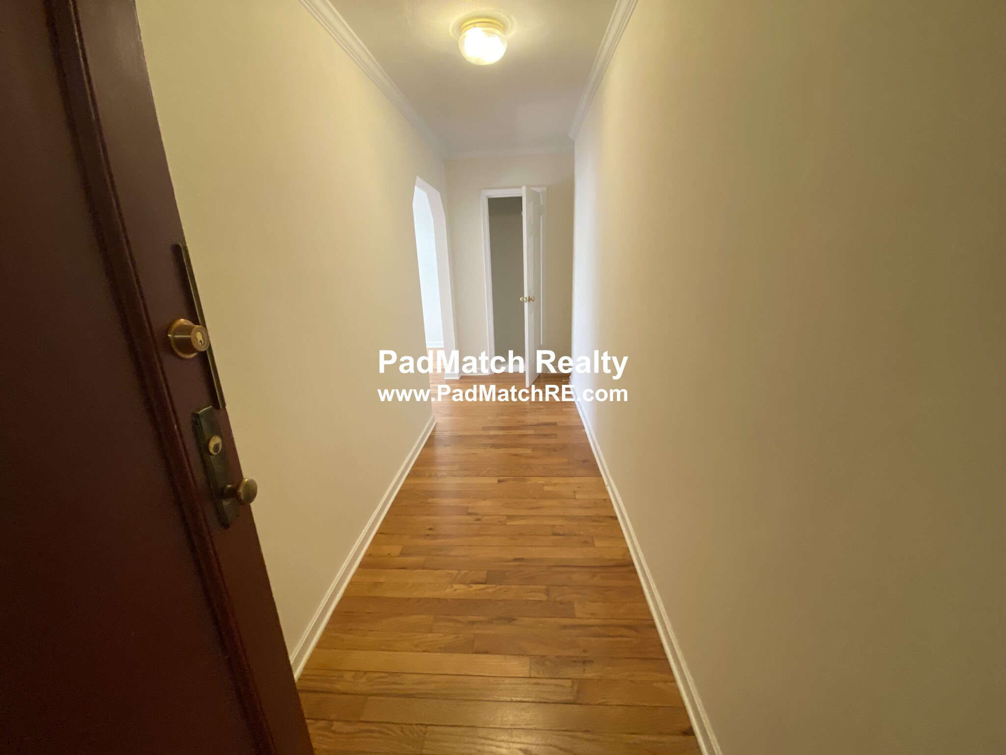 60 Brattle St, Harvard Square