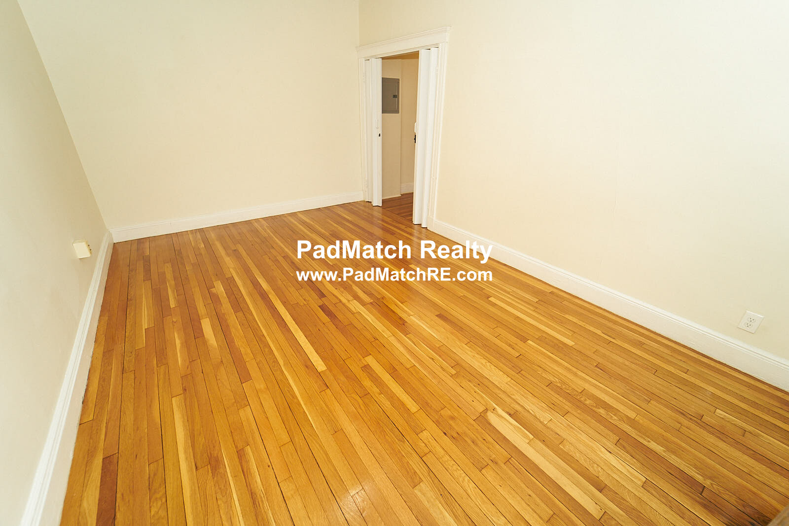 1800 Commonwealth Ave, Brighton