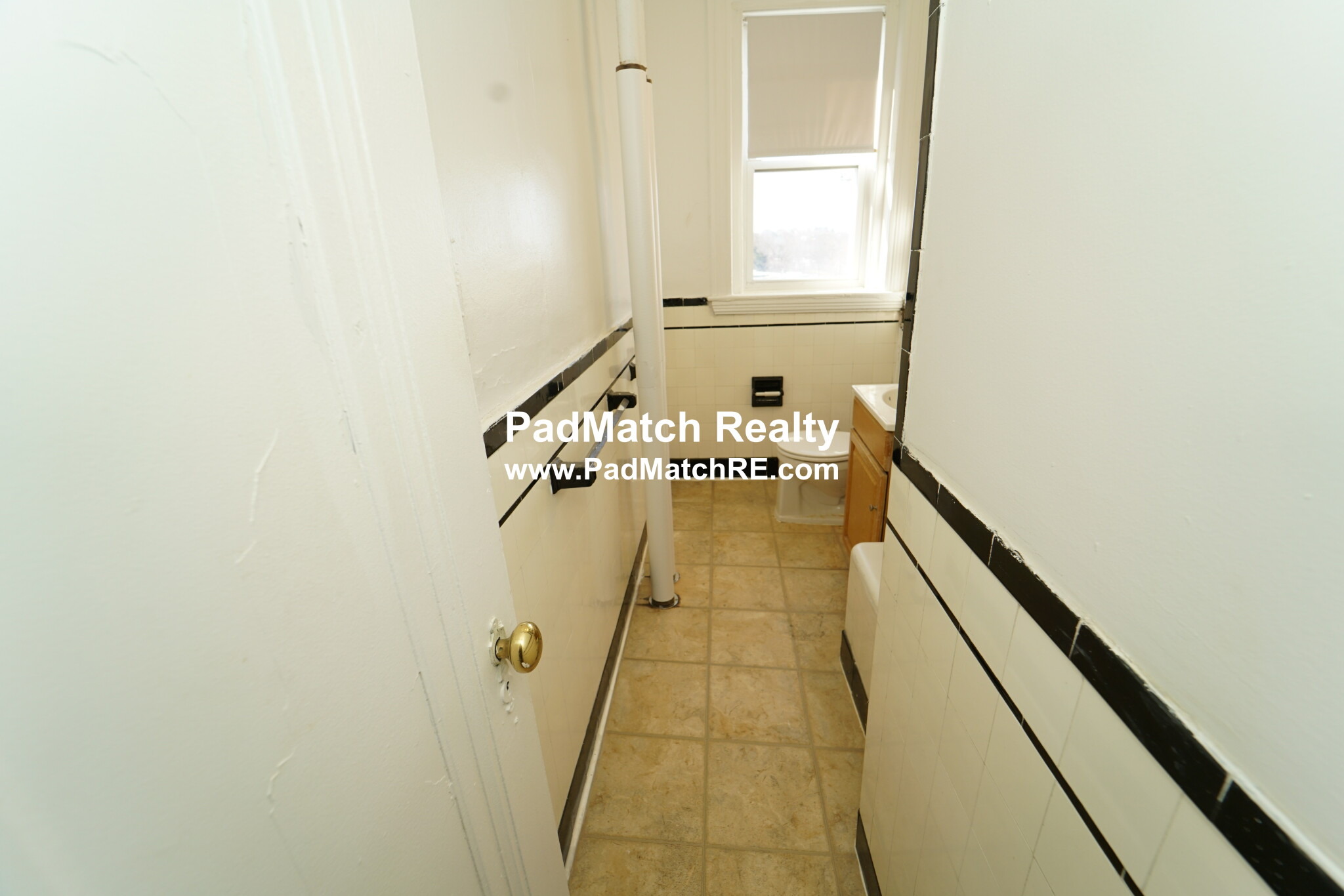 1820 Commonwealth Ave, Brighton