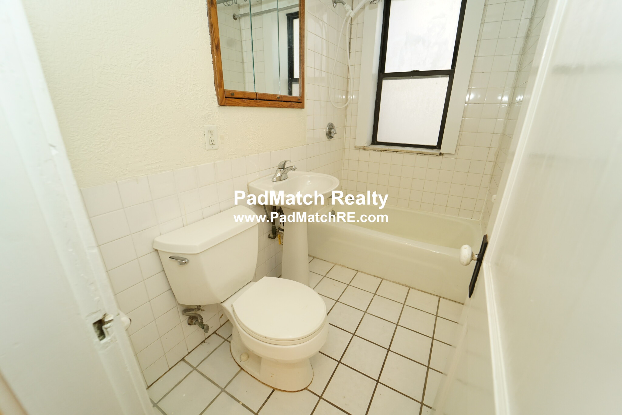 240 Kelton St, Brighton