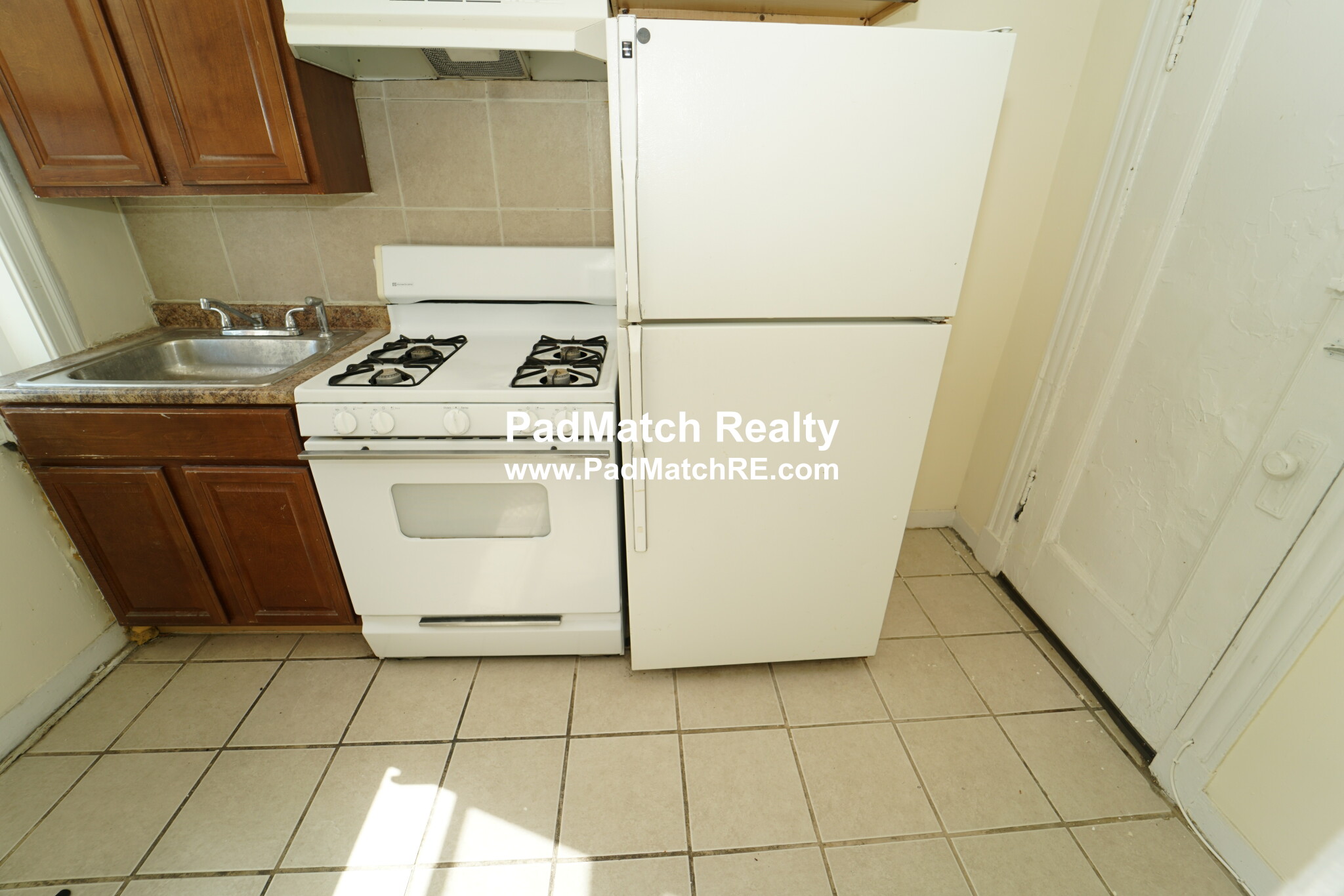 2.5 bed, 1 bath apartment for rent at 248 Kelton St Unit 9A, Allston — photo 14 of 19