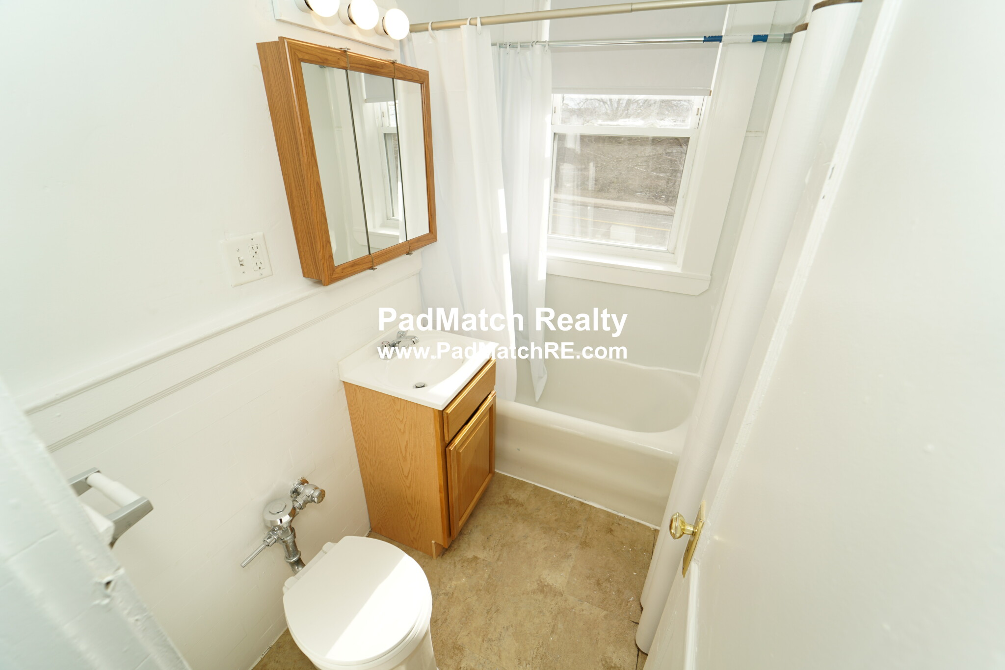 1171 Boylston St, Fenway