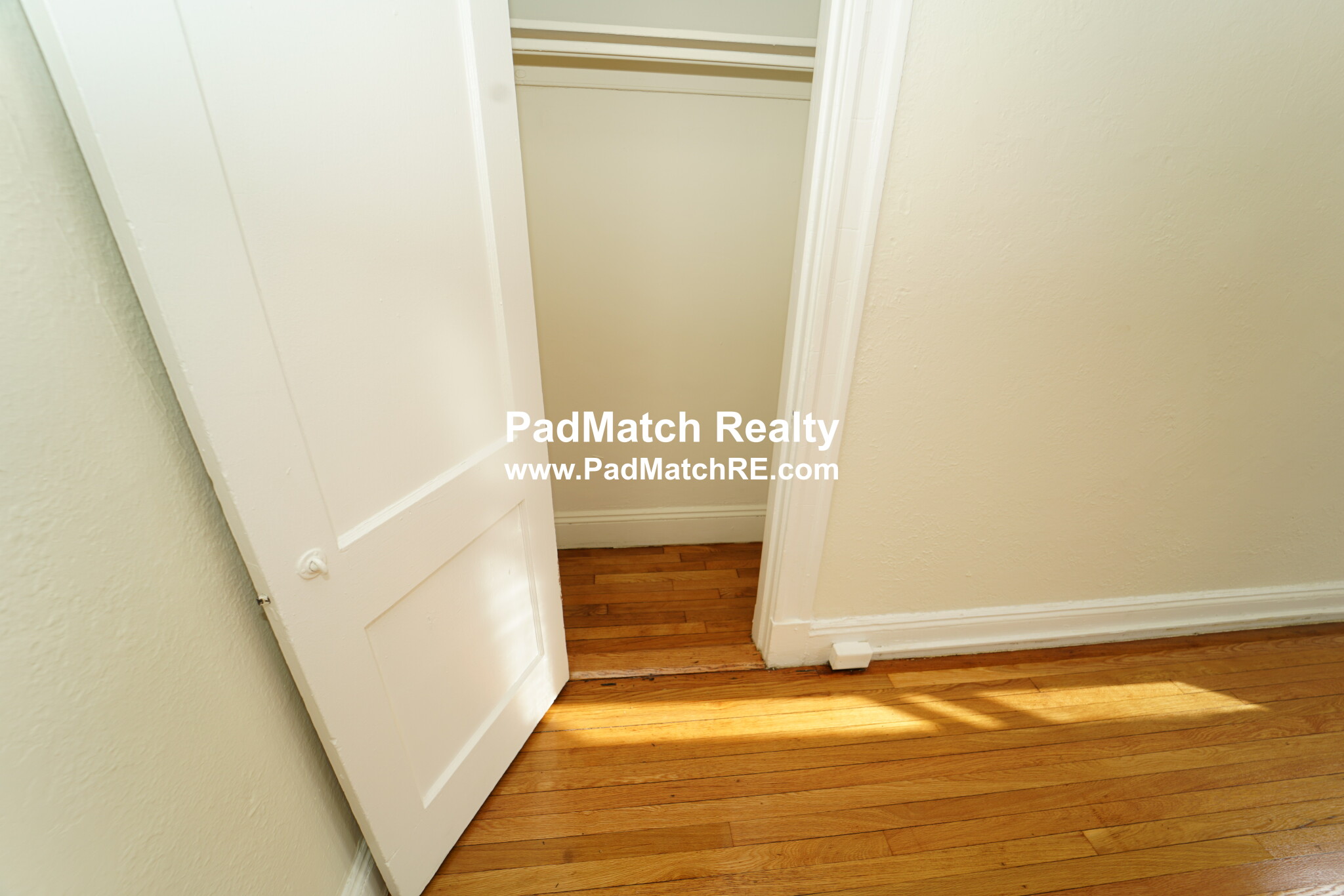 1171 Boylston St, Fenway