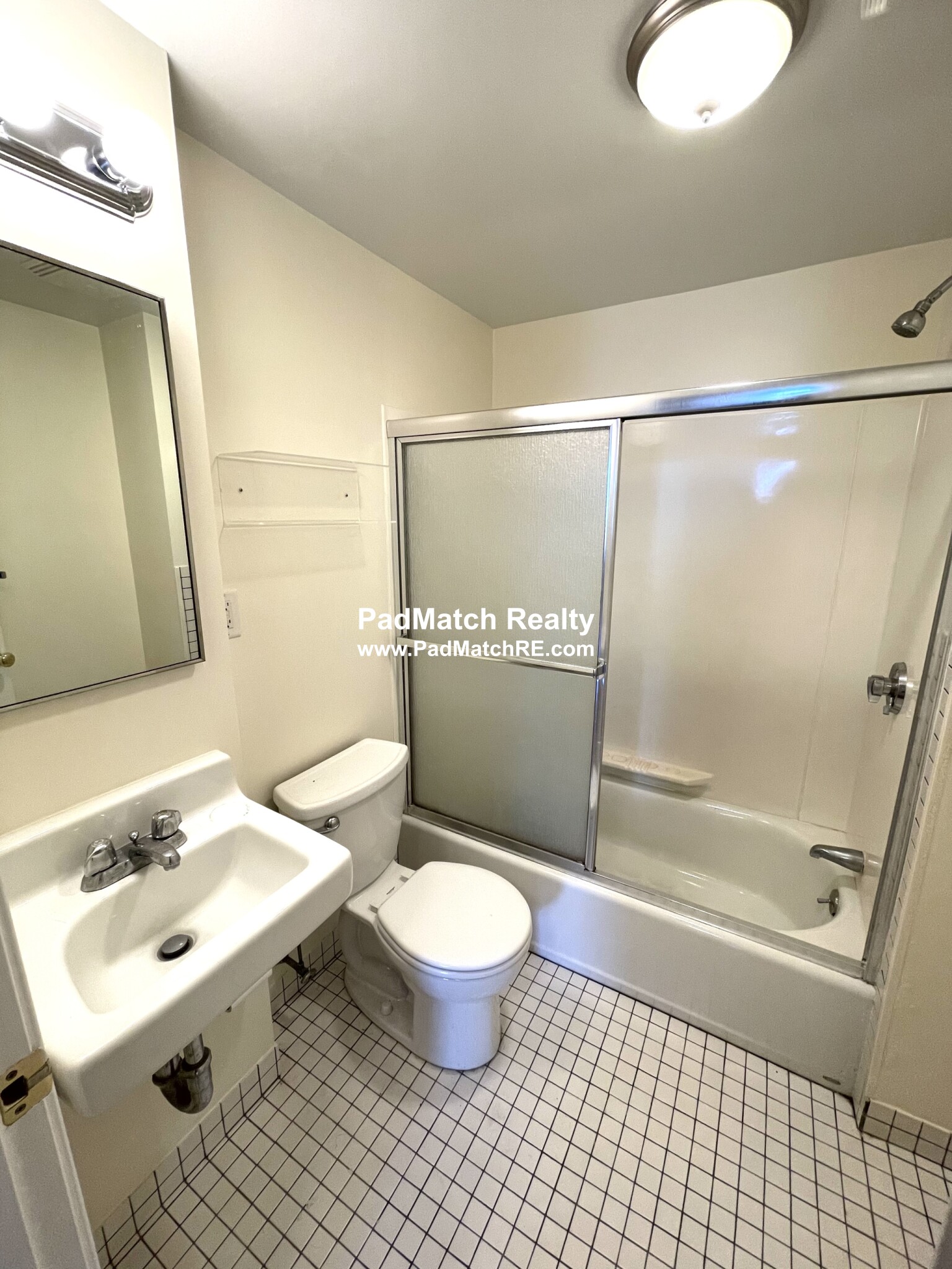 885 Massachusetts Ave, Mid Cambridge