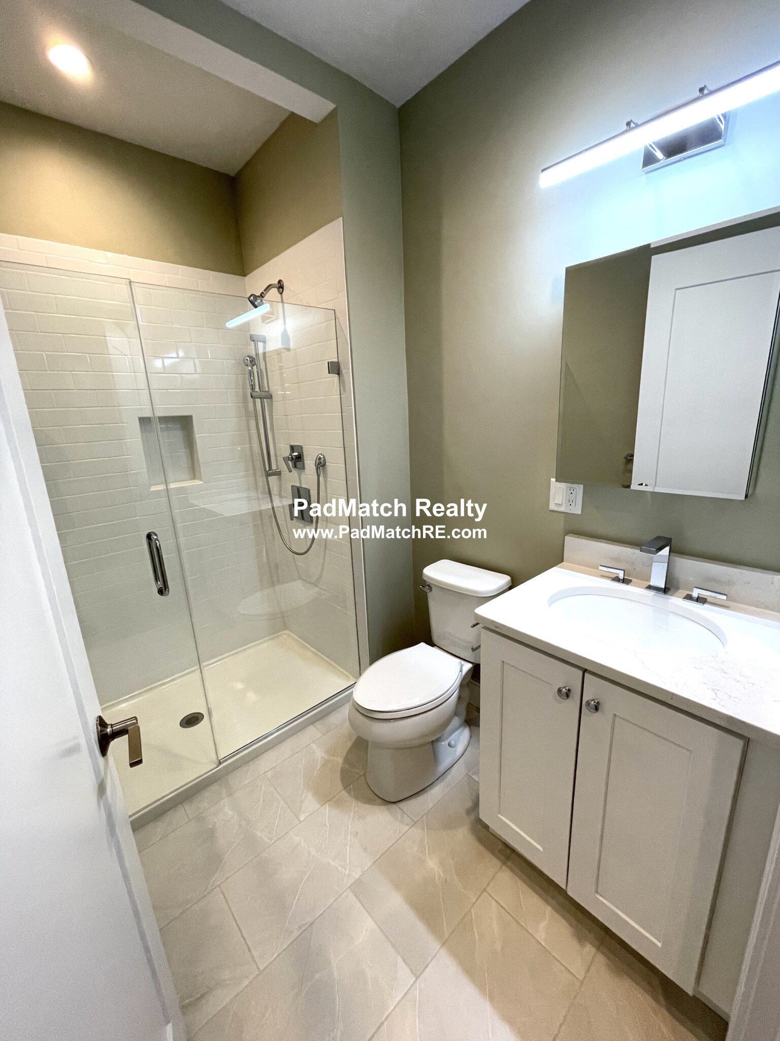 1457 Tremont St, Mission Hill