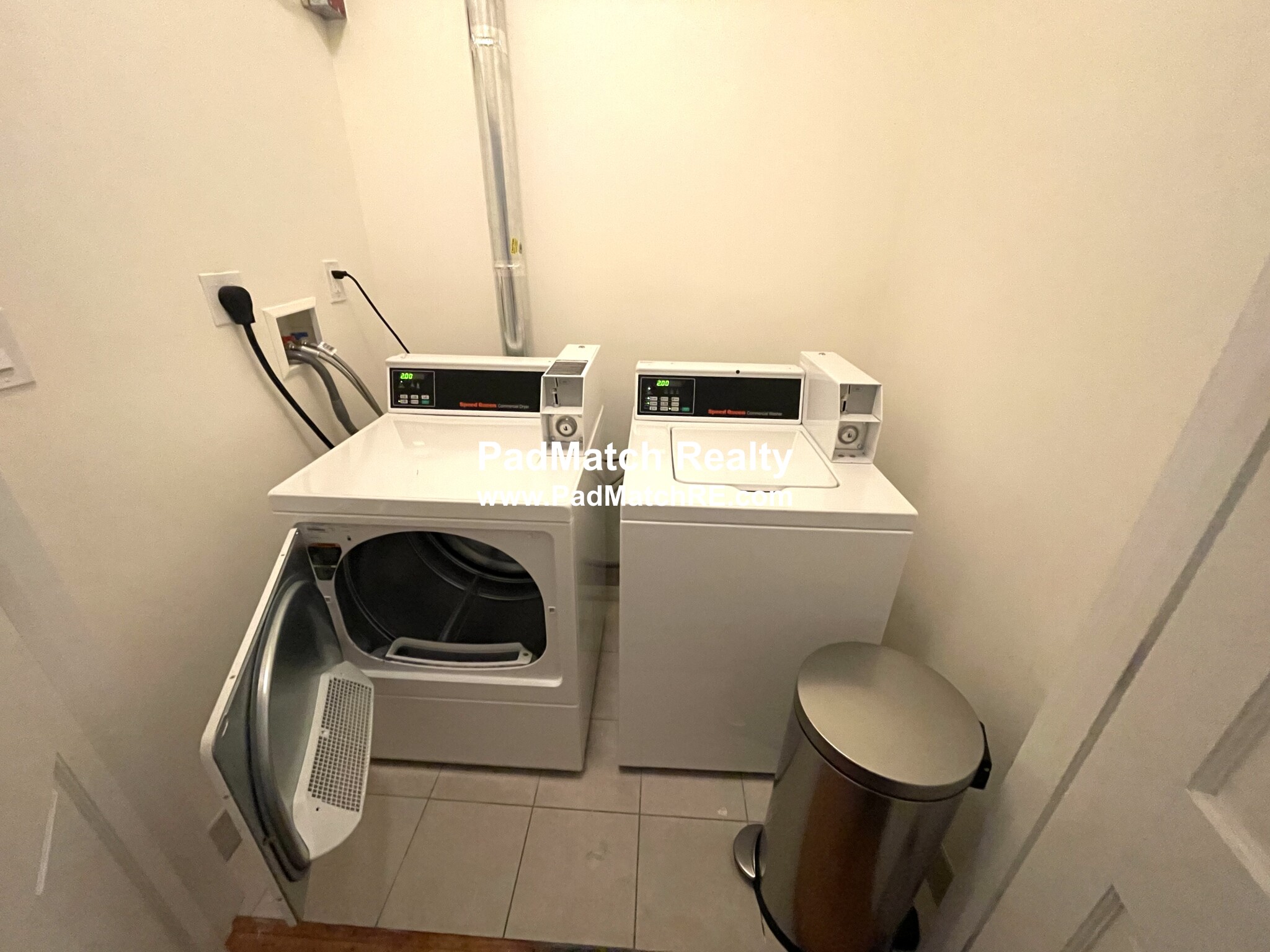 554 Massachusetts Ave, South End