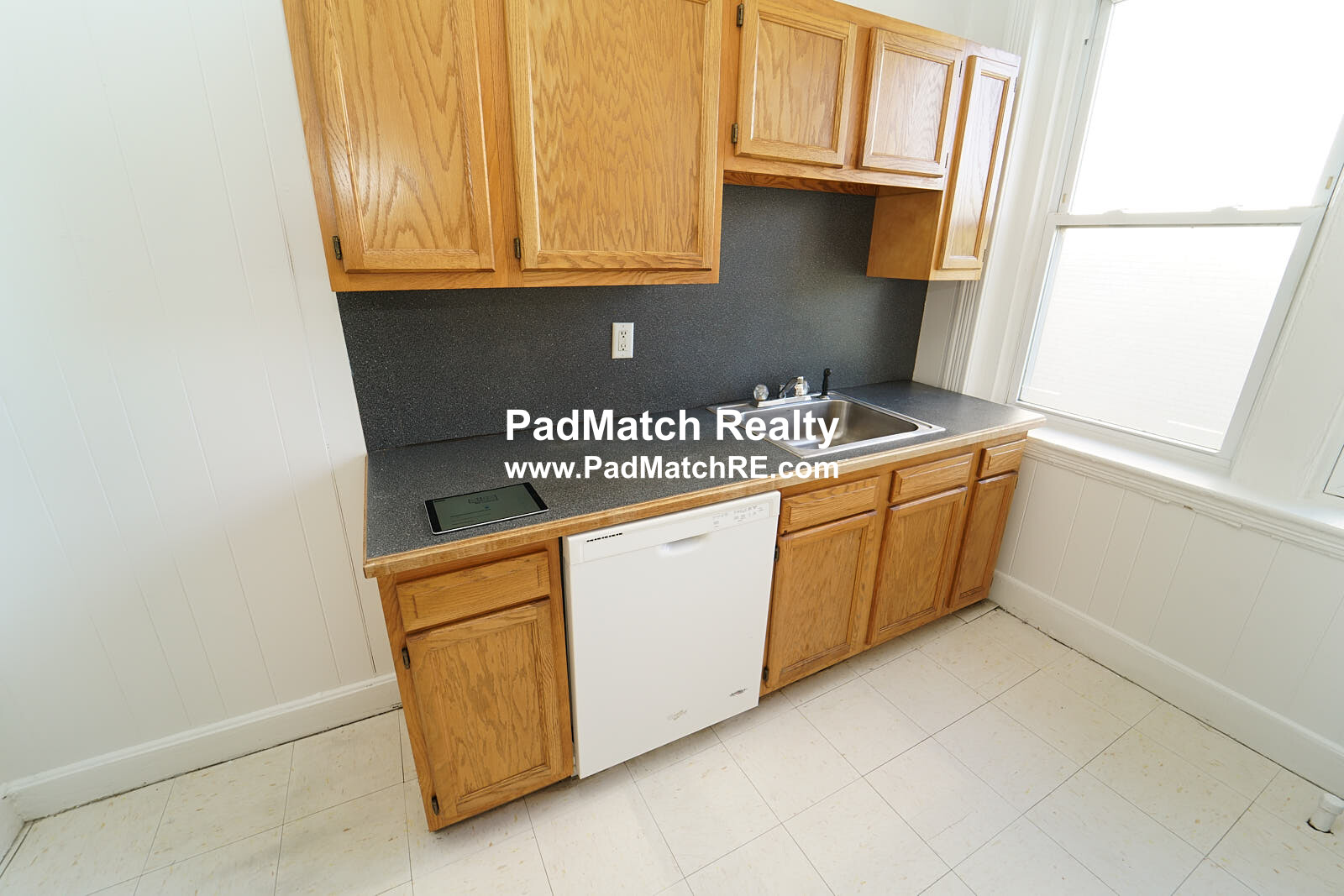 1810 Commonwealth Ave, Brighton