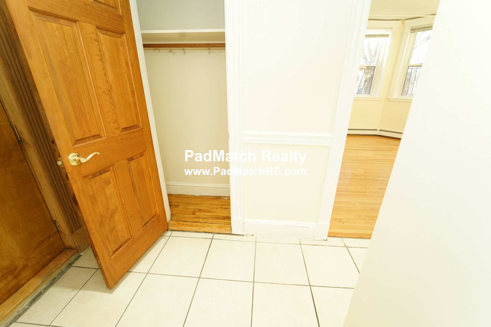 360 Riverway, Mission Hill