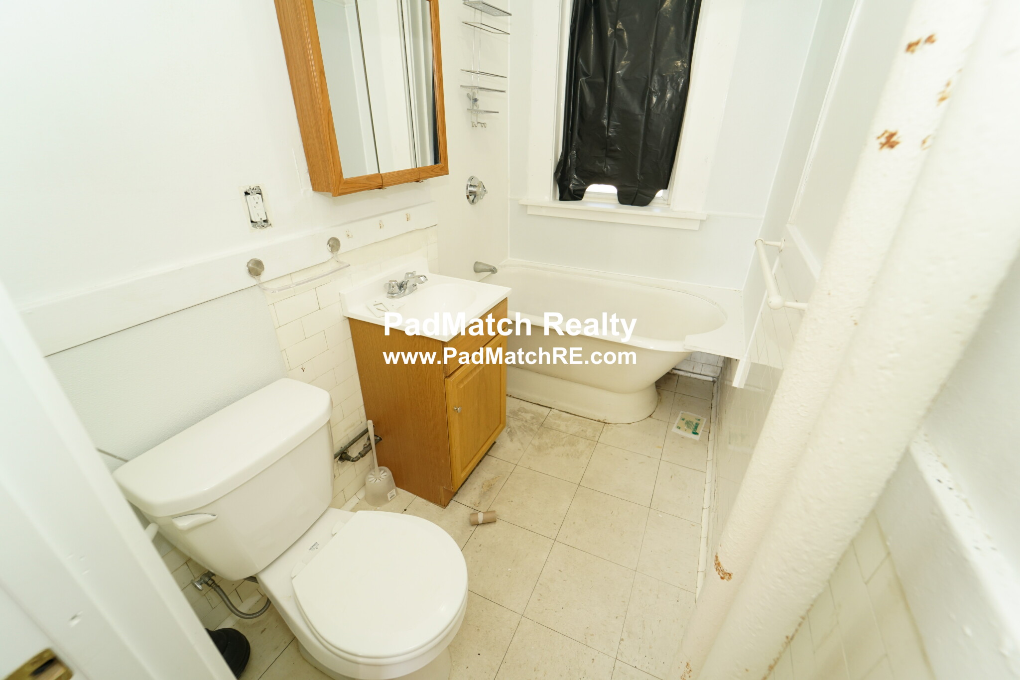 1179 Boylston St, Fenway